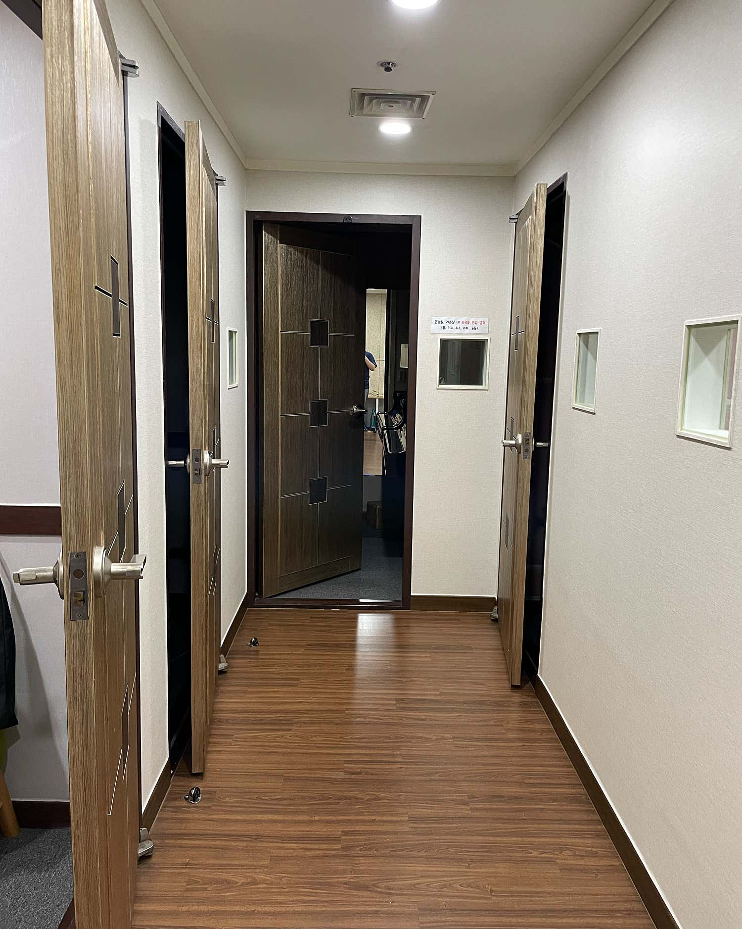 4번째 스튜디오 사진