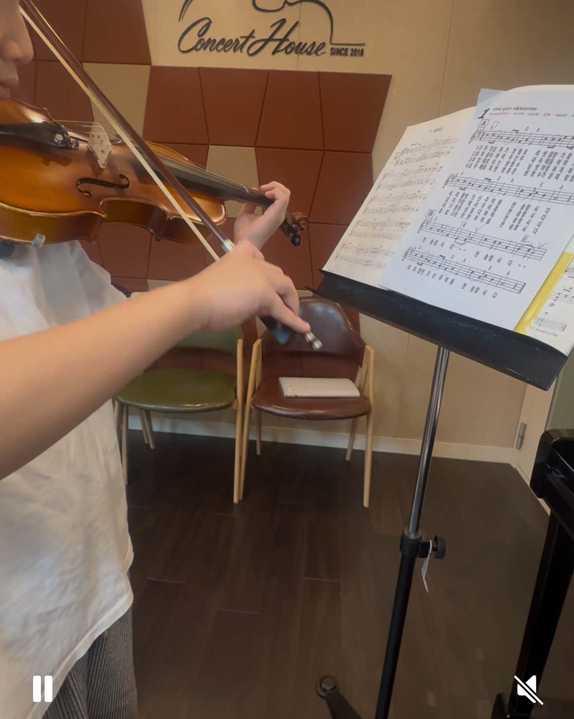 2번째 스튜디오 사진