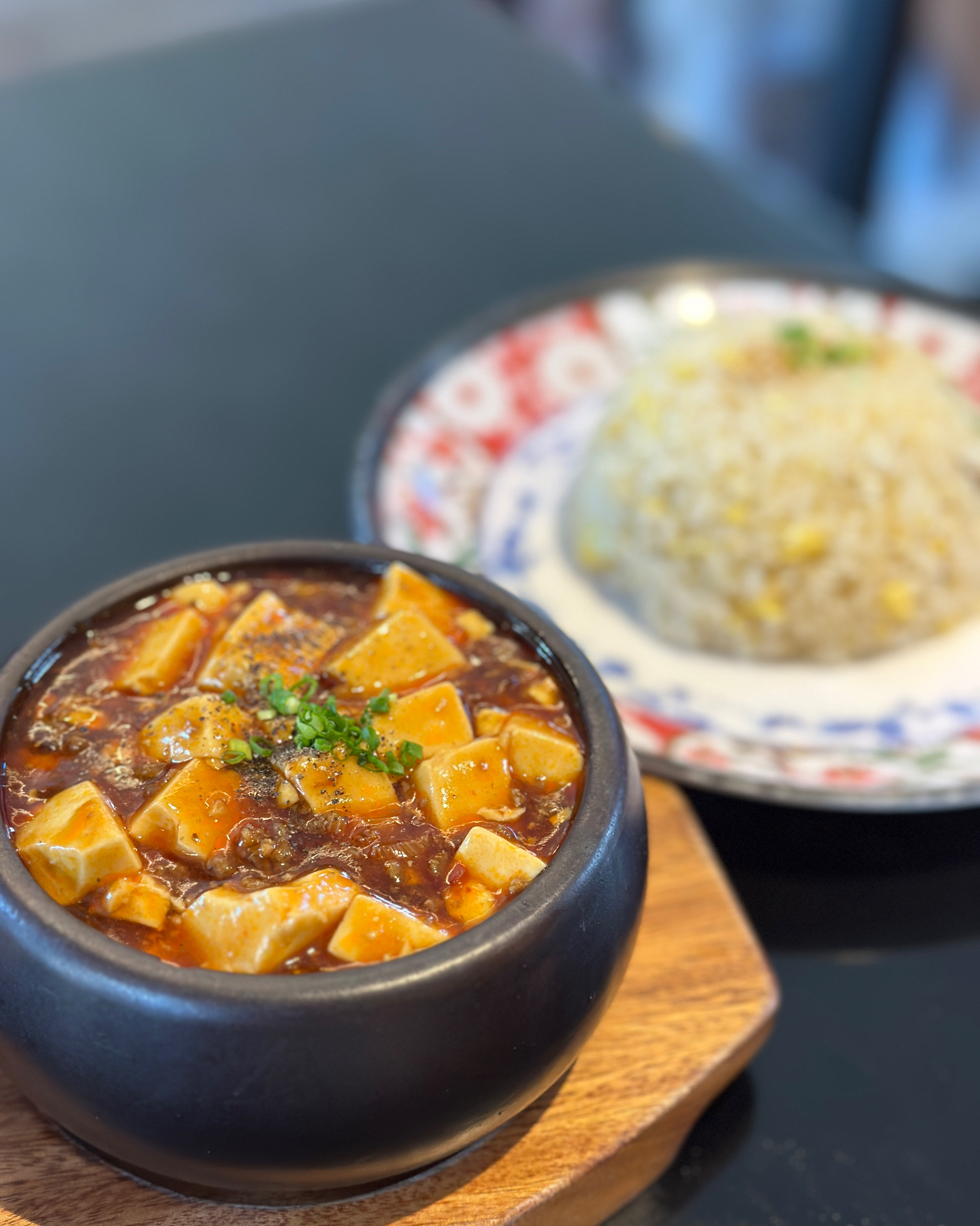 마파두부는 간이 쎈데 게란볶음밥이랑 먹음 딱 맞아요! - 부산 영도 또시아