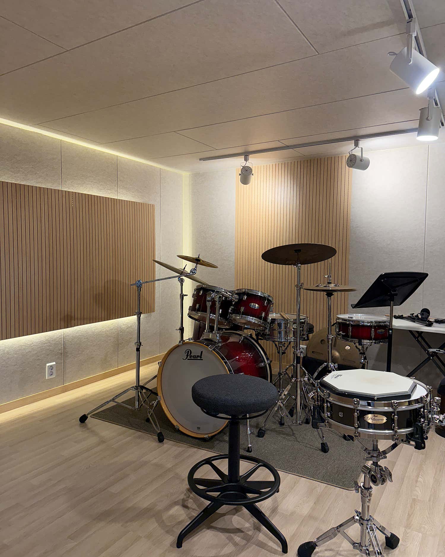 2번째 스튜디오 사진