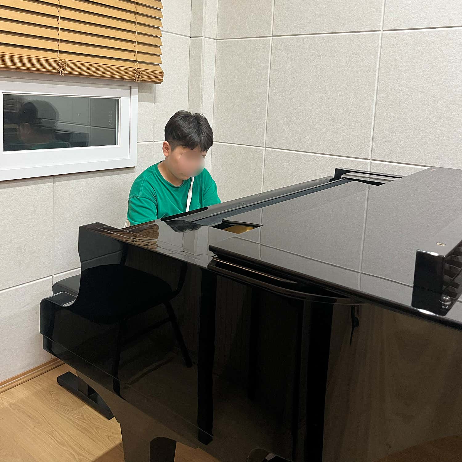 2번째 스튜디오 사진