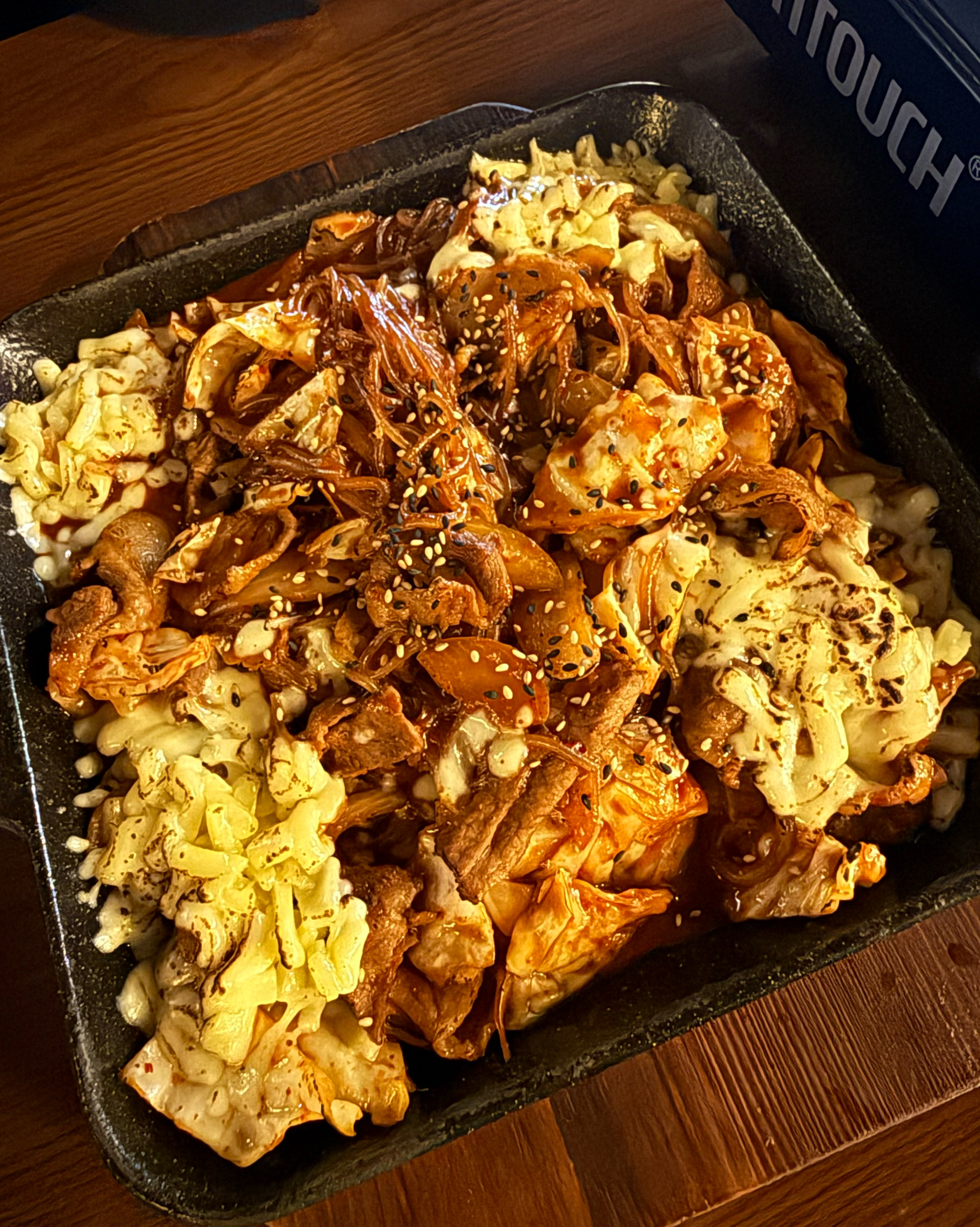 Grilled pork with kimchi