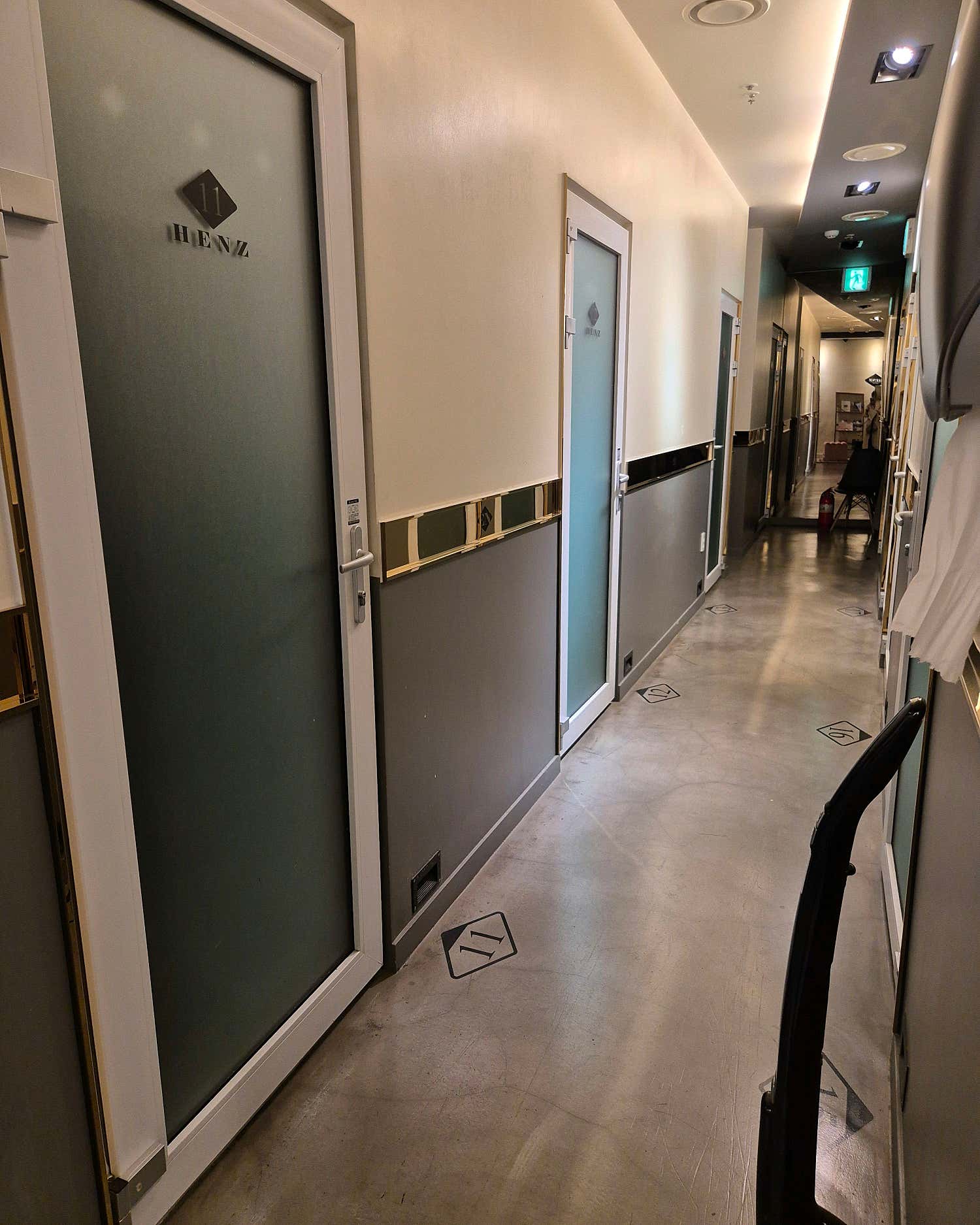 2번째 스튜디오 사진