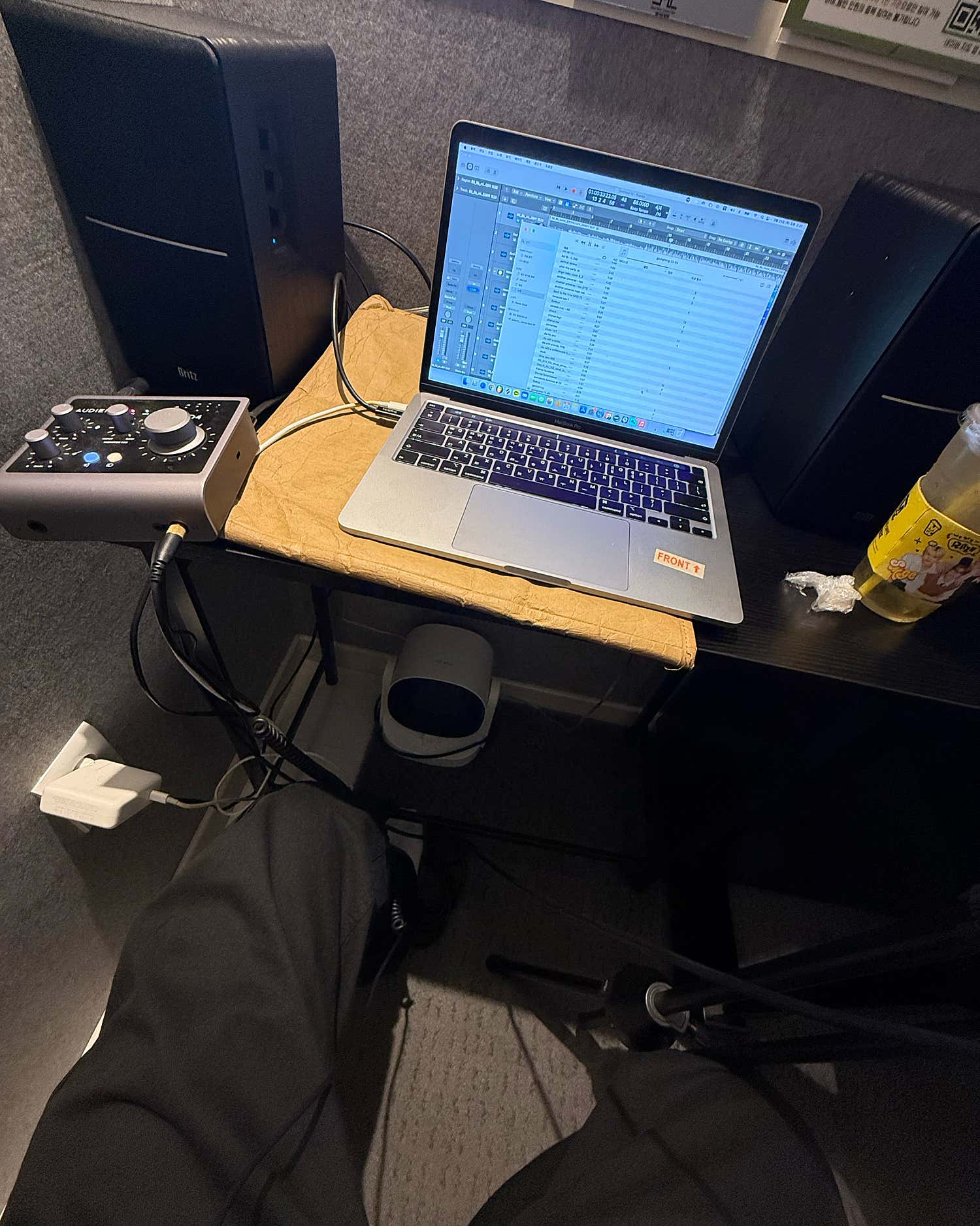 2번째 스튜디오 사진