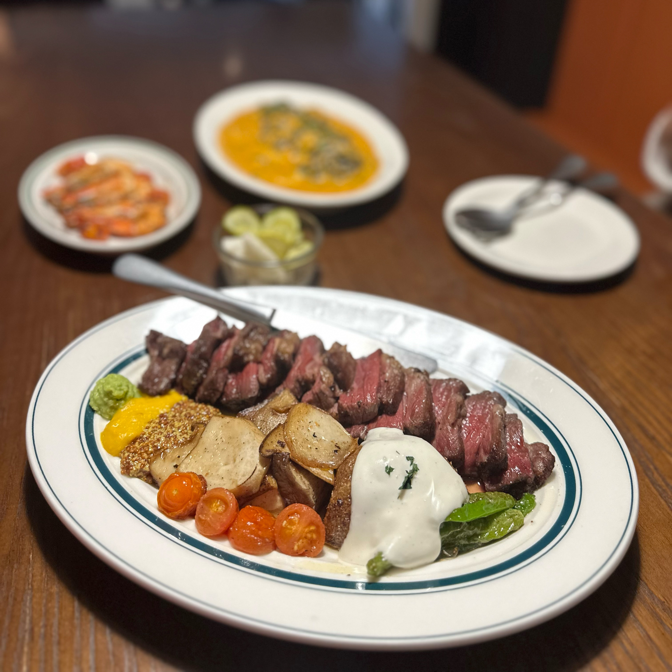 스테이크 파스티 정말 맛있었어요~ - 미금역 맛집 포크너 분당점