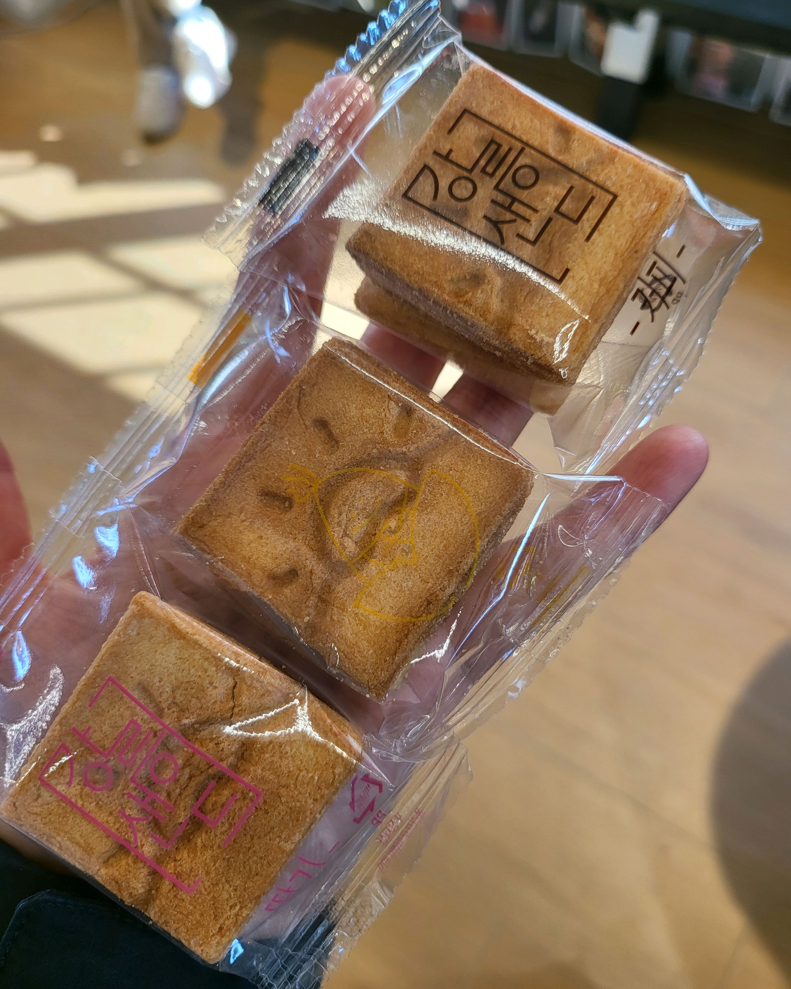 [강릉 맛집 강릉샌드 안목해변점] 직접 가본 로컬 리뷰