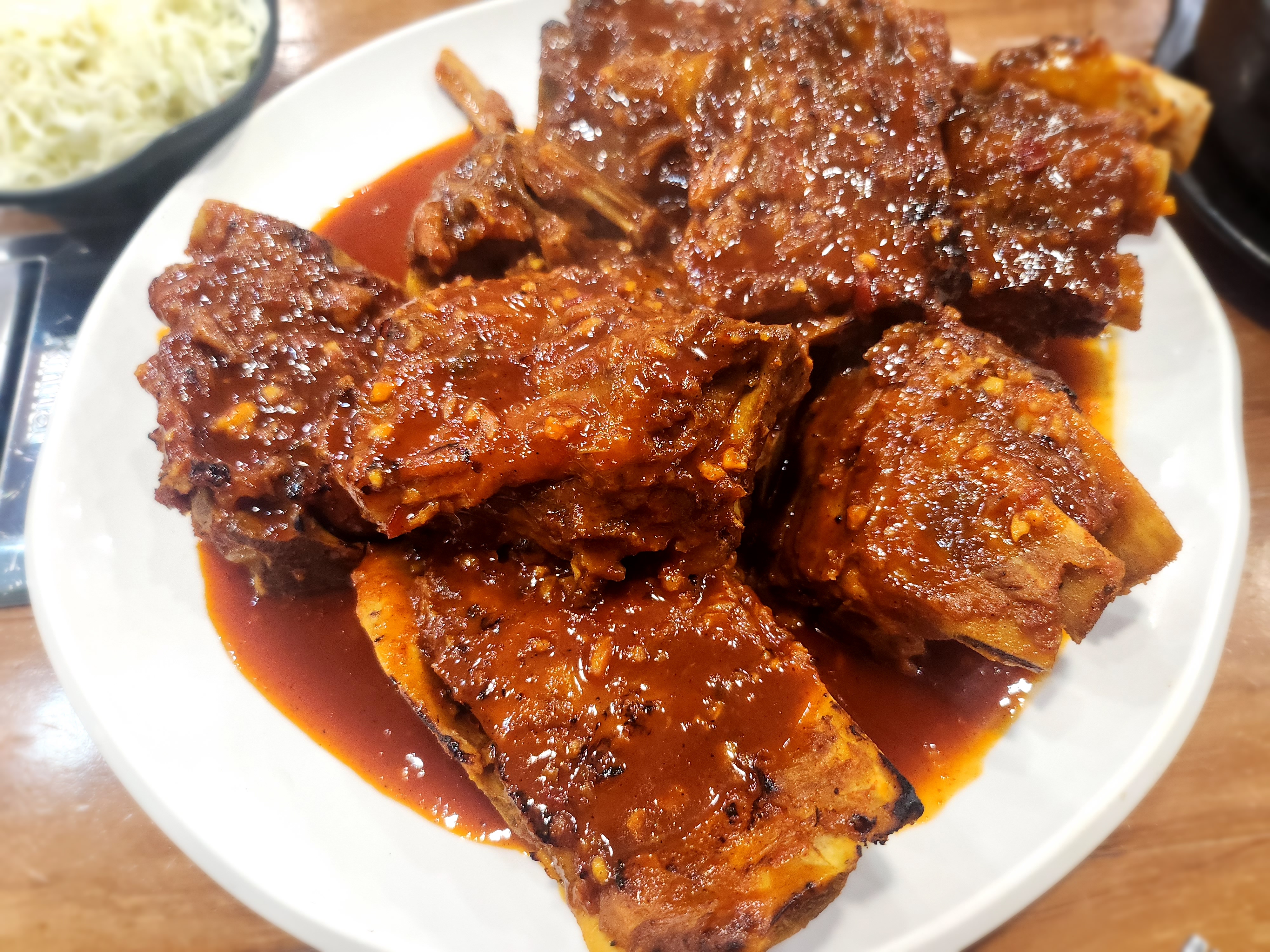 [명동 맛집 신동궁감자탕 명동직영점] 직접 가본 로컬 리뷰