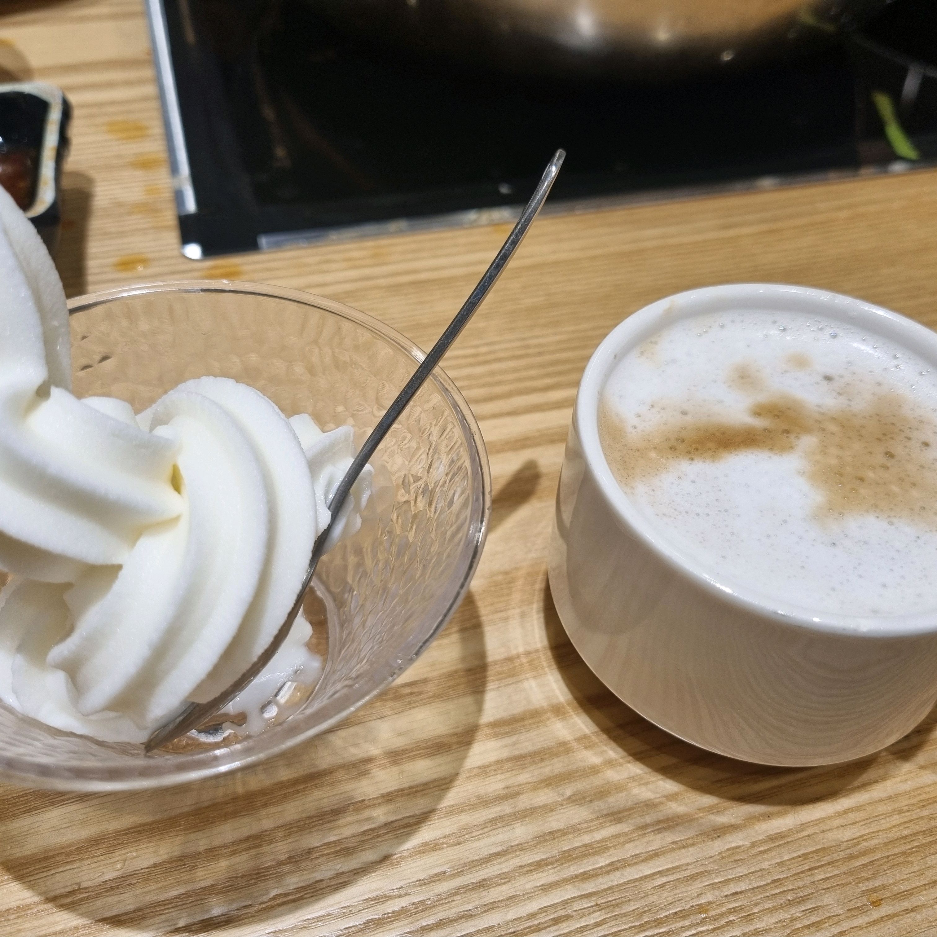 새해를 맞아 가족들 식사장소로 예약후 방문. - 부천시청역 맛집 샤브20 부천시청점