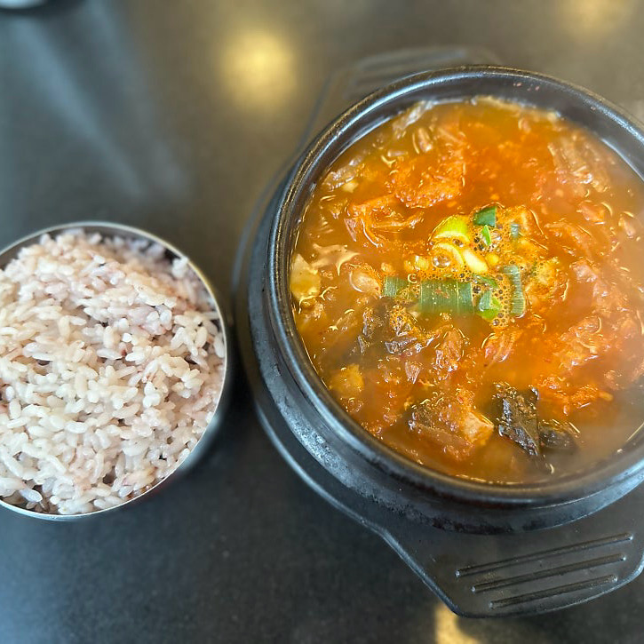 정자역 맛집 오모리찌개 정자점 내돈내산 찐리뷰