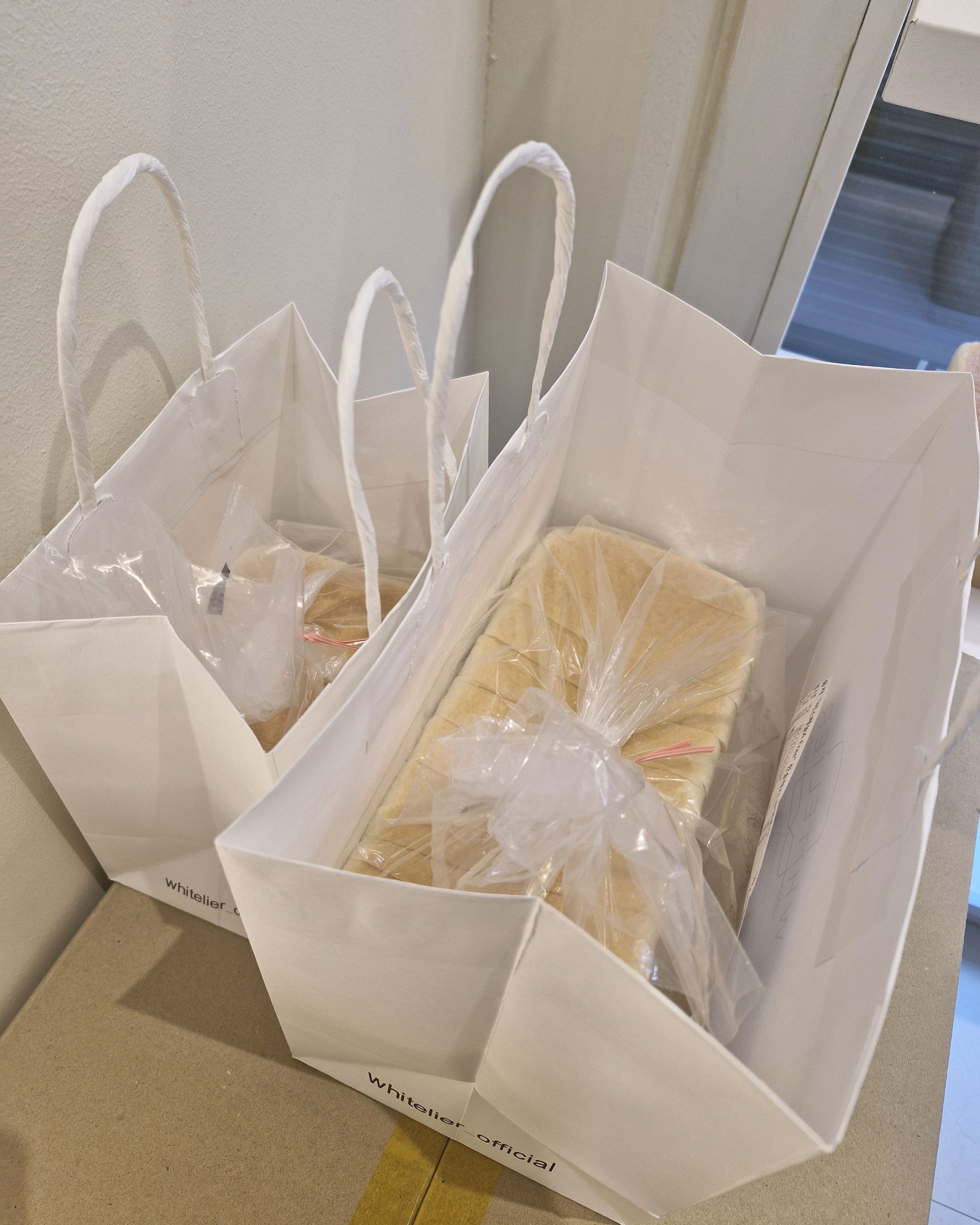 일산에서 먹어보고 반가워서 왔습니다^^처음이라 주차하는 곳을 몰라 한번 돌았는데 주차도 무