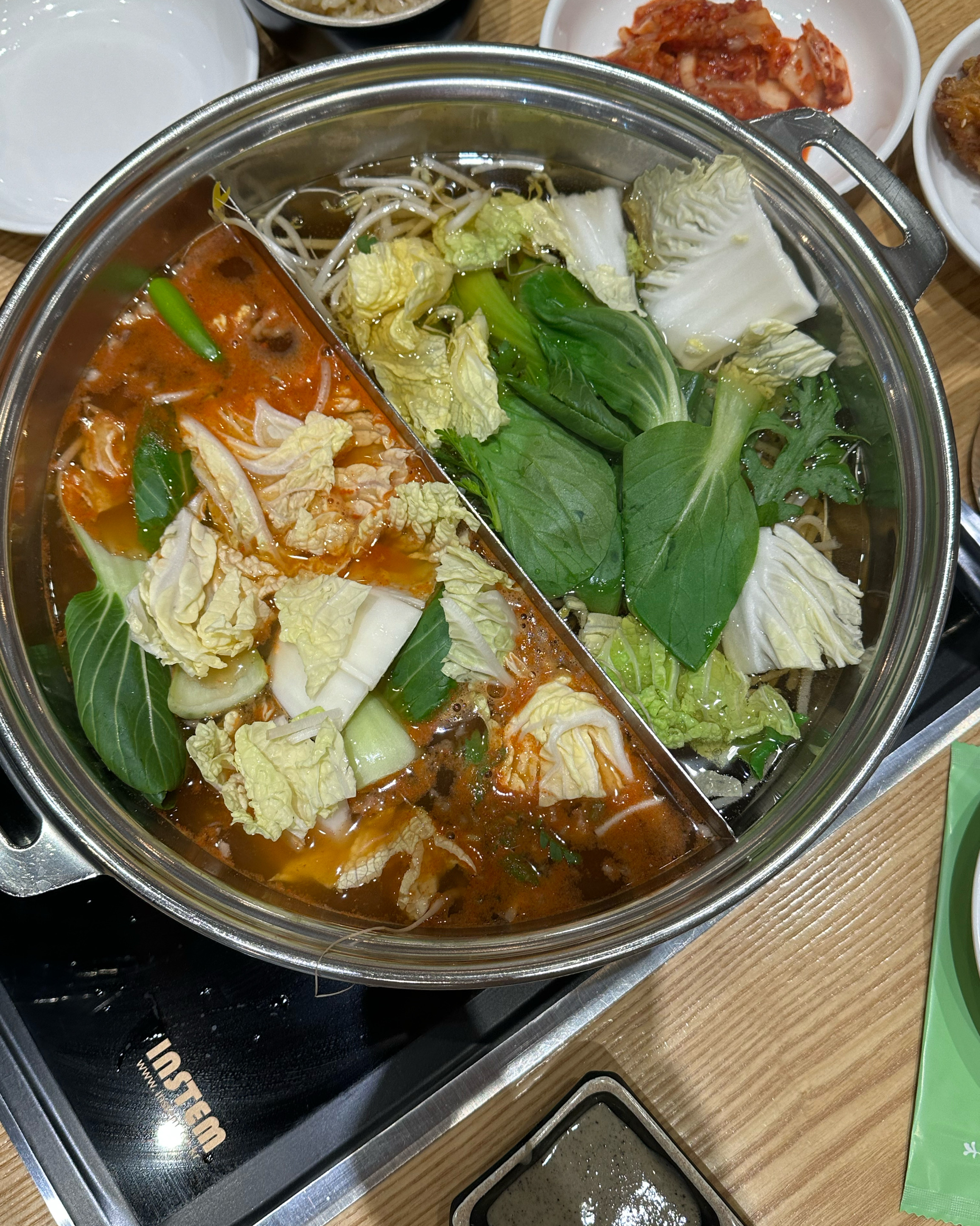 모든 음식이 다 신선했고 샤브샤브 짱! - 대구 동구 맛집 샤브20 대구동구점