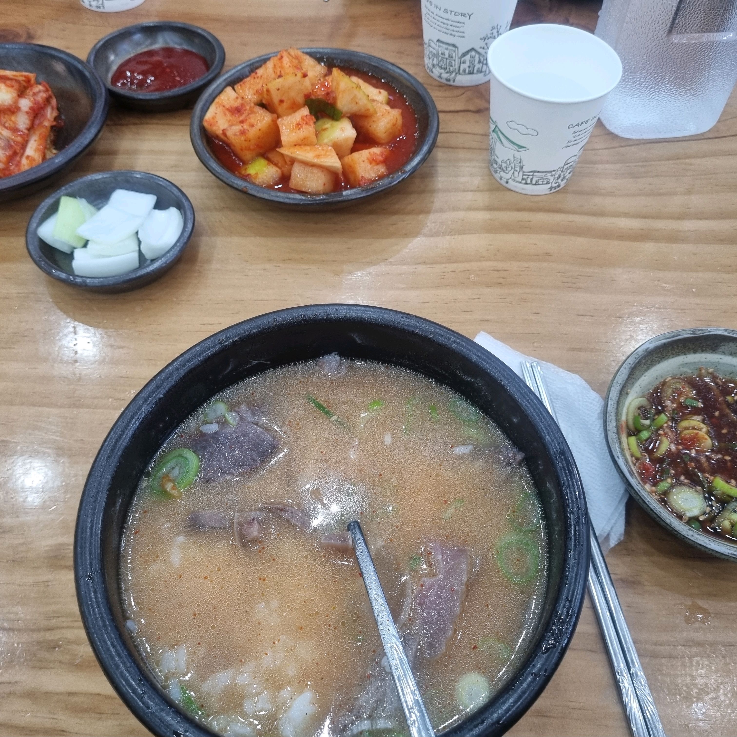 Garak Market Station Restaurant Chwyeongru Songpa Branch