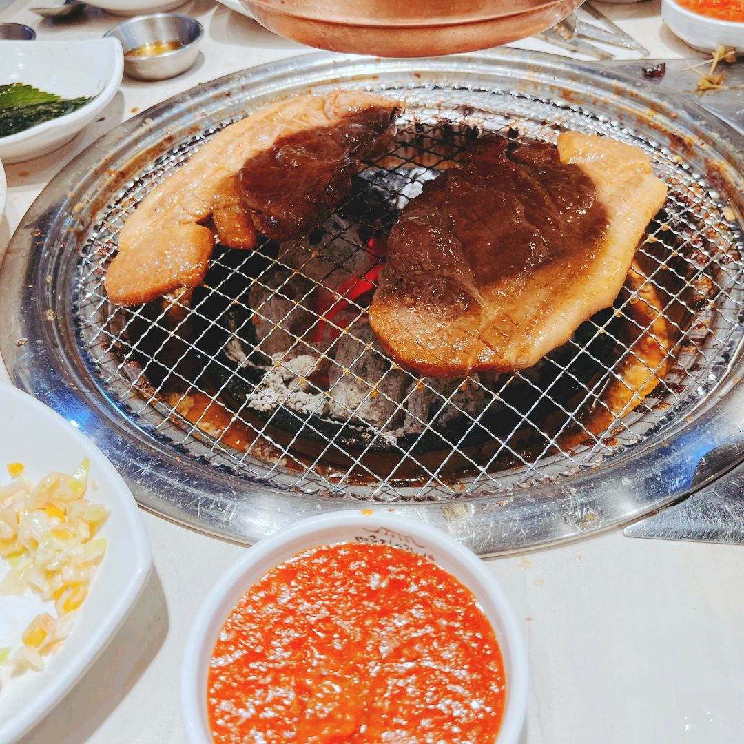 가족들이 제일 좋아하는 고기집이예요~ - 하안동 맛집 명륜진사갈비 광명하안점