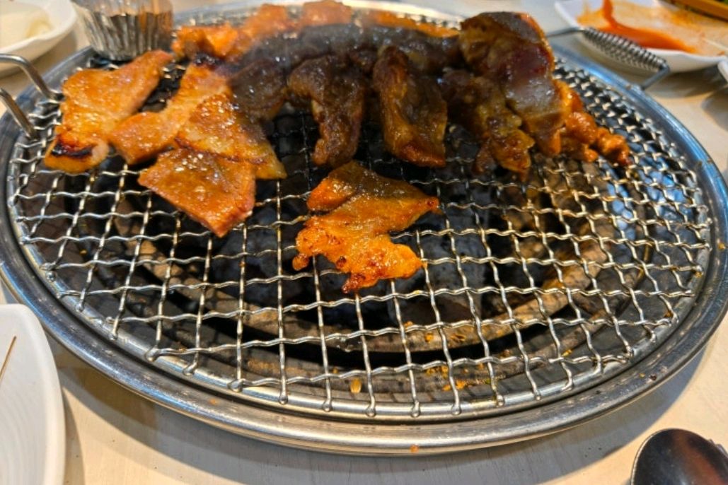 배불리 잘먹고 왔어요 - 도래울 맛집 명륜진사갈비 고양도래울점