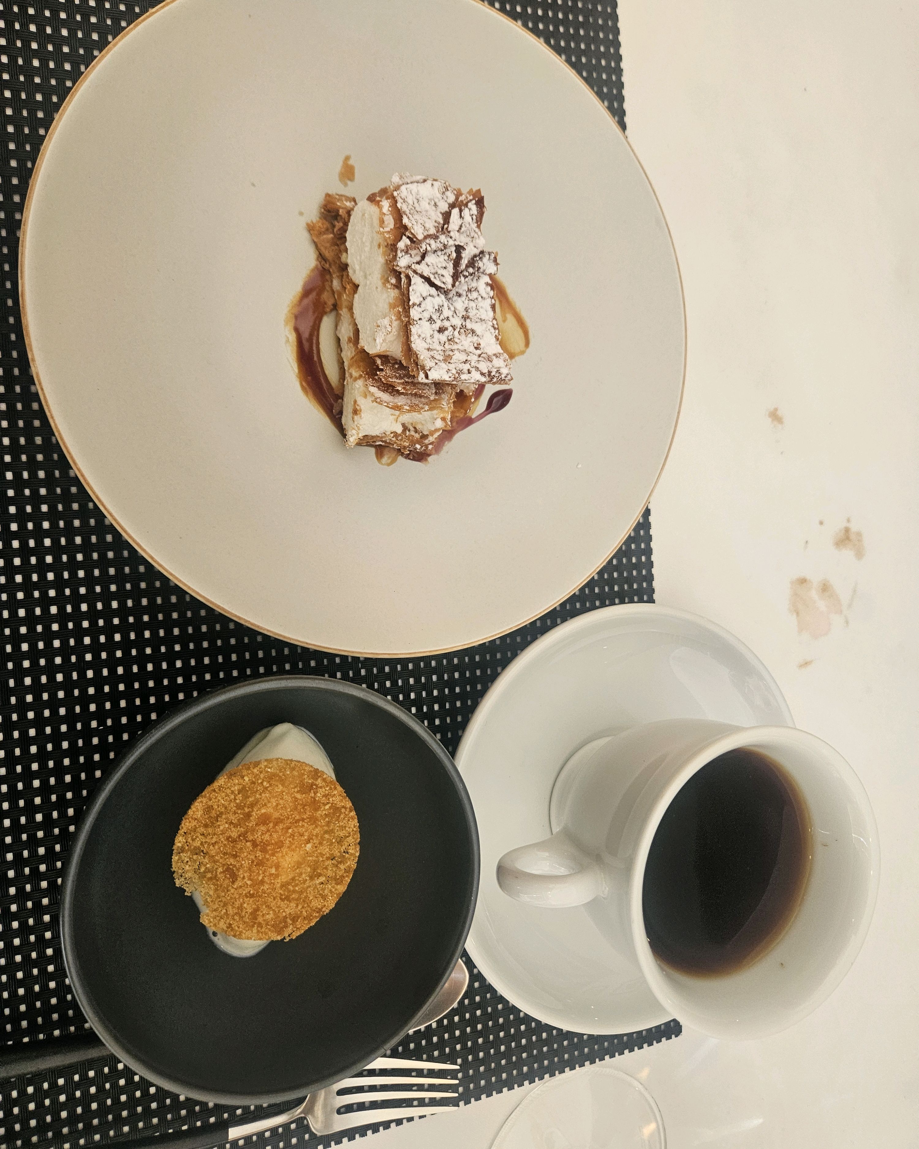  압구정역 맛집 파씨오네