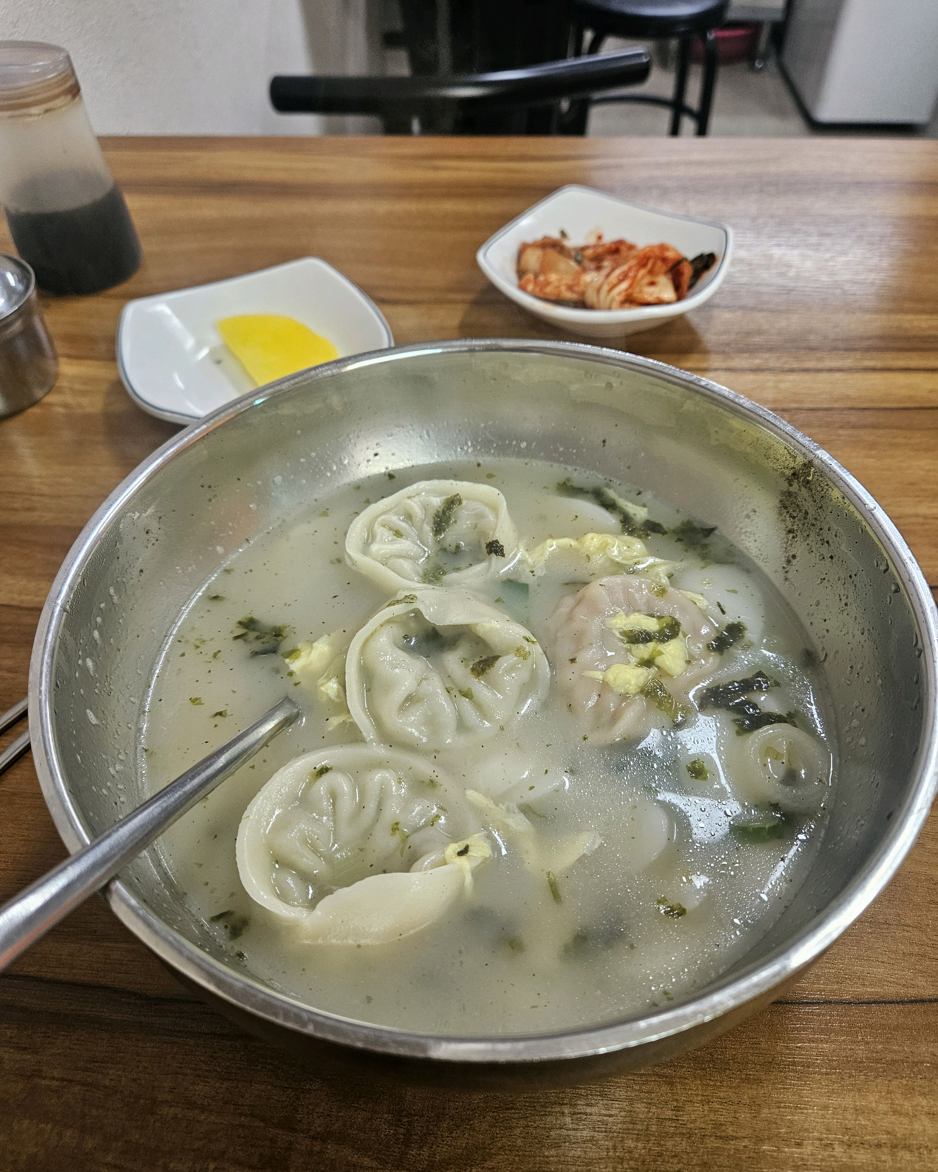  독립문역 맛집 앗싸 복만두