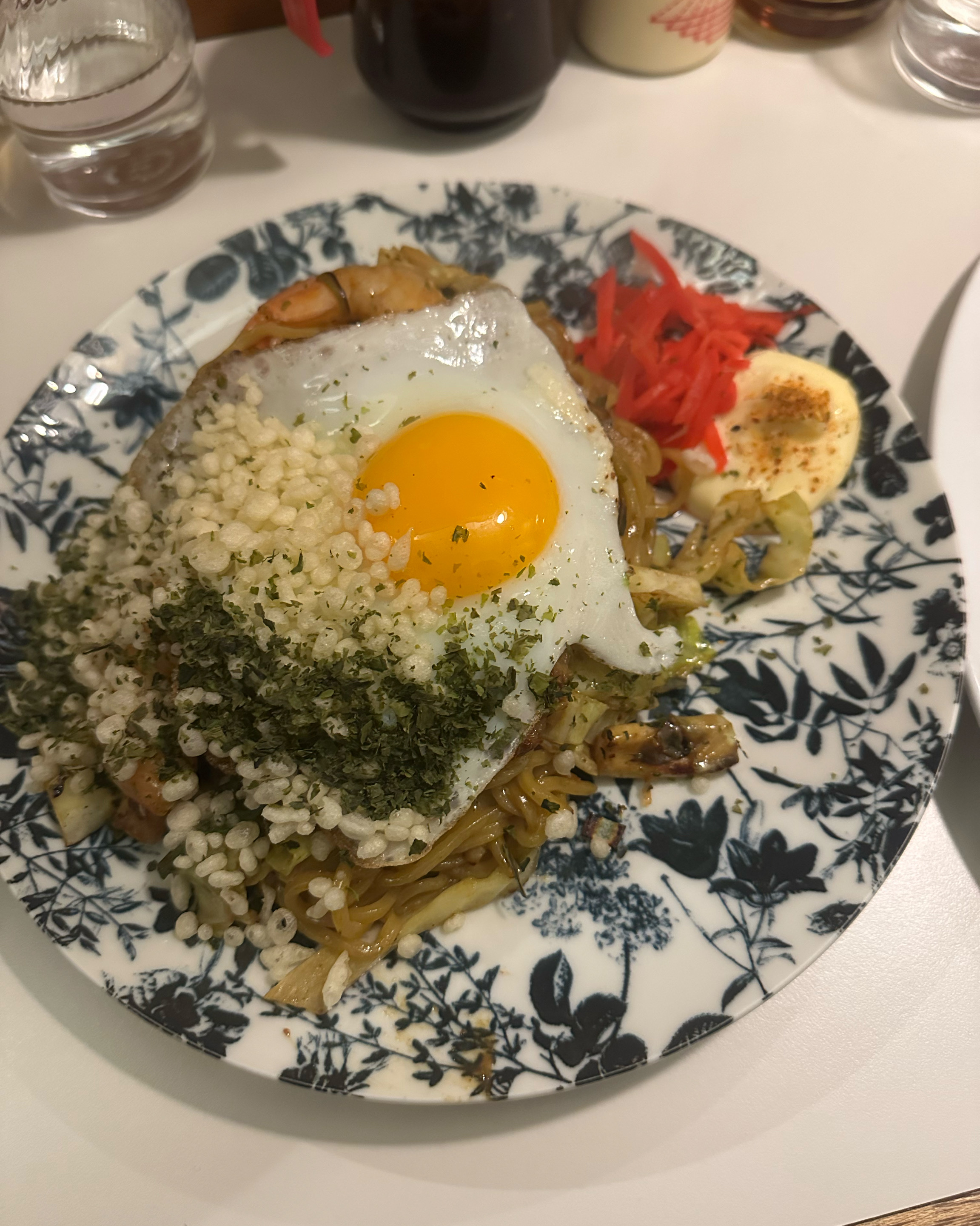 매번 혼밥 할 때 야끼소바 밖에 못 먹었는데 - 망원동 맛집 키타미