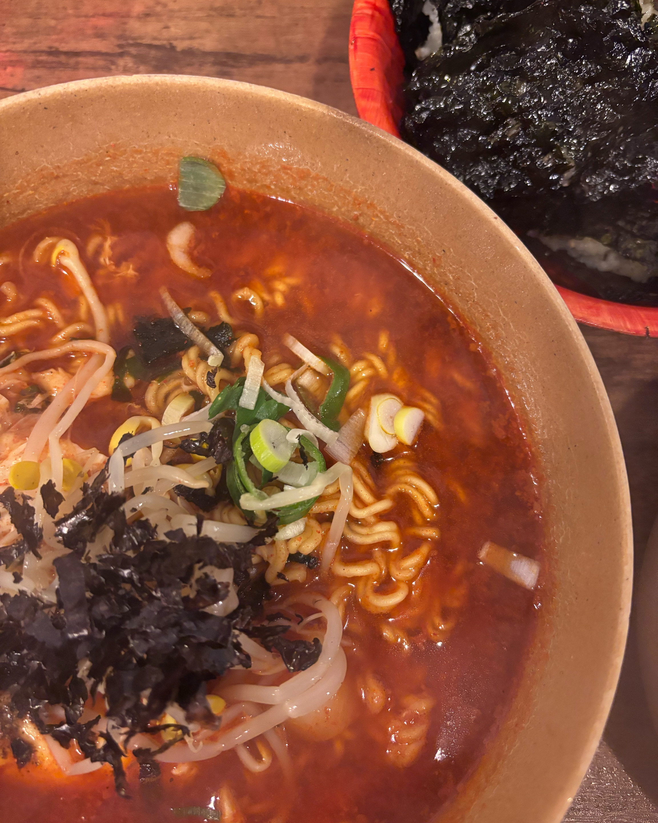 [명동 맛집 틈새라면 명동본점] 직접 가본 로컬 리뷰