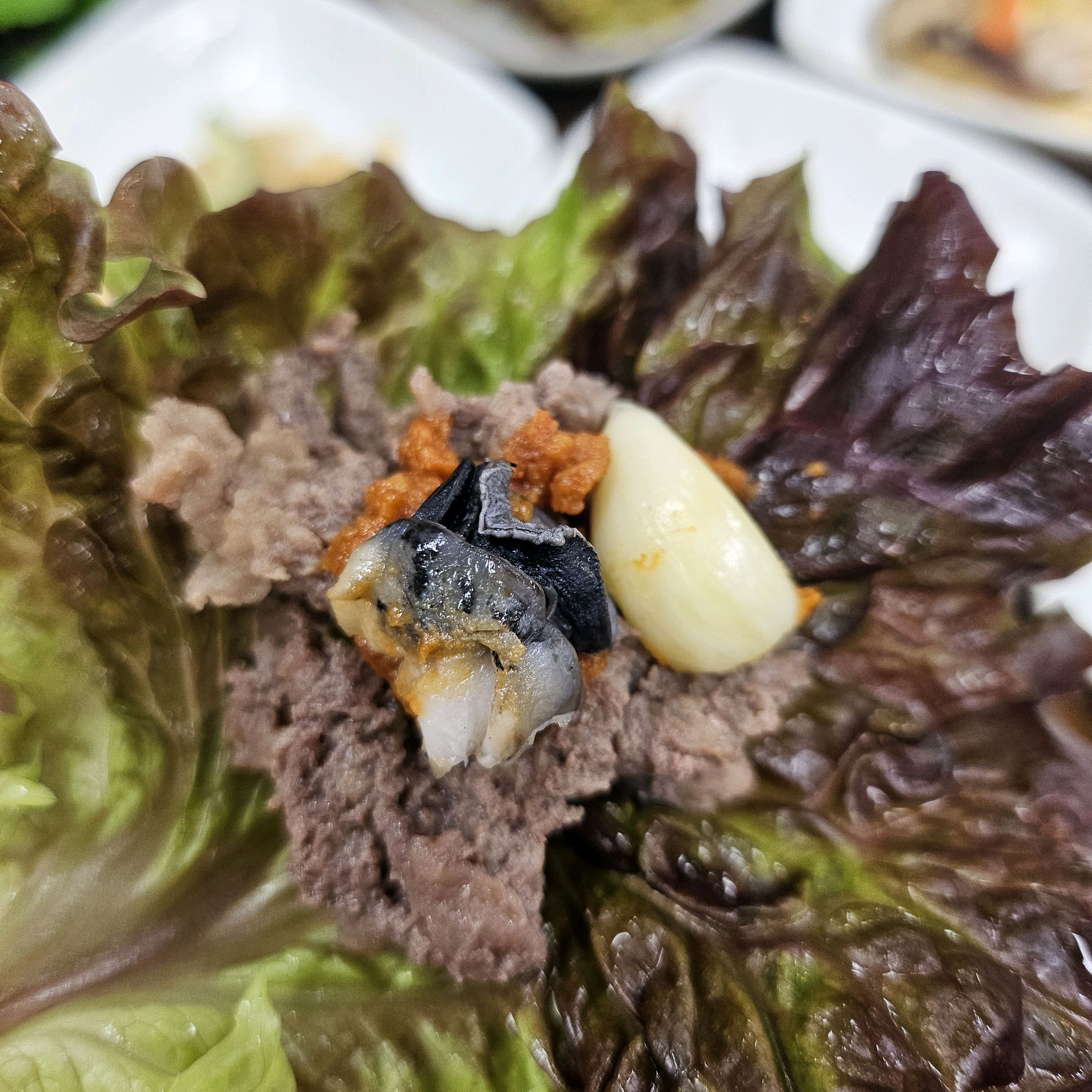 우렁쌈밥 이미지