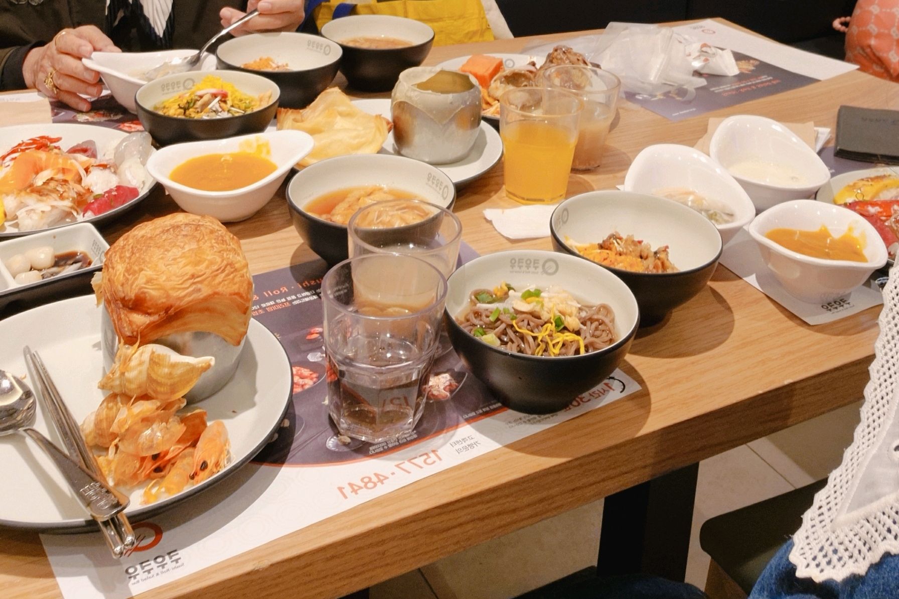 진짜 맛있고 신선해요 대박 강추입니다 엄마가 진주점이 제일 좋다합니다 - 진주 충무공동 맛집 쿠우쿠우 진주점