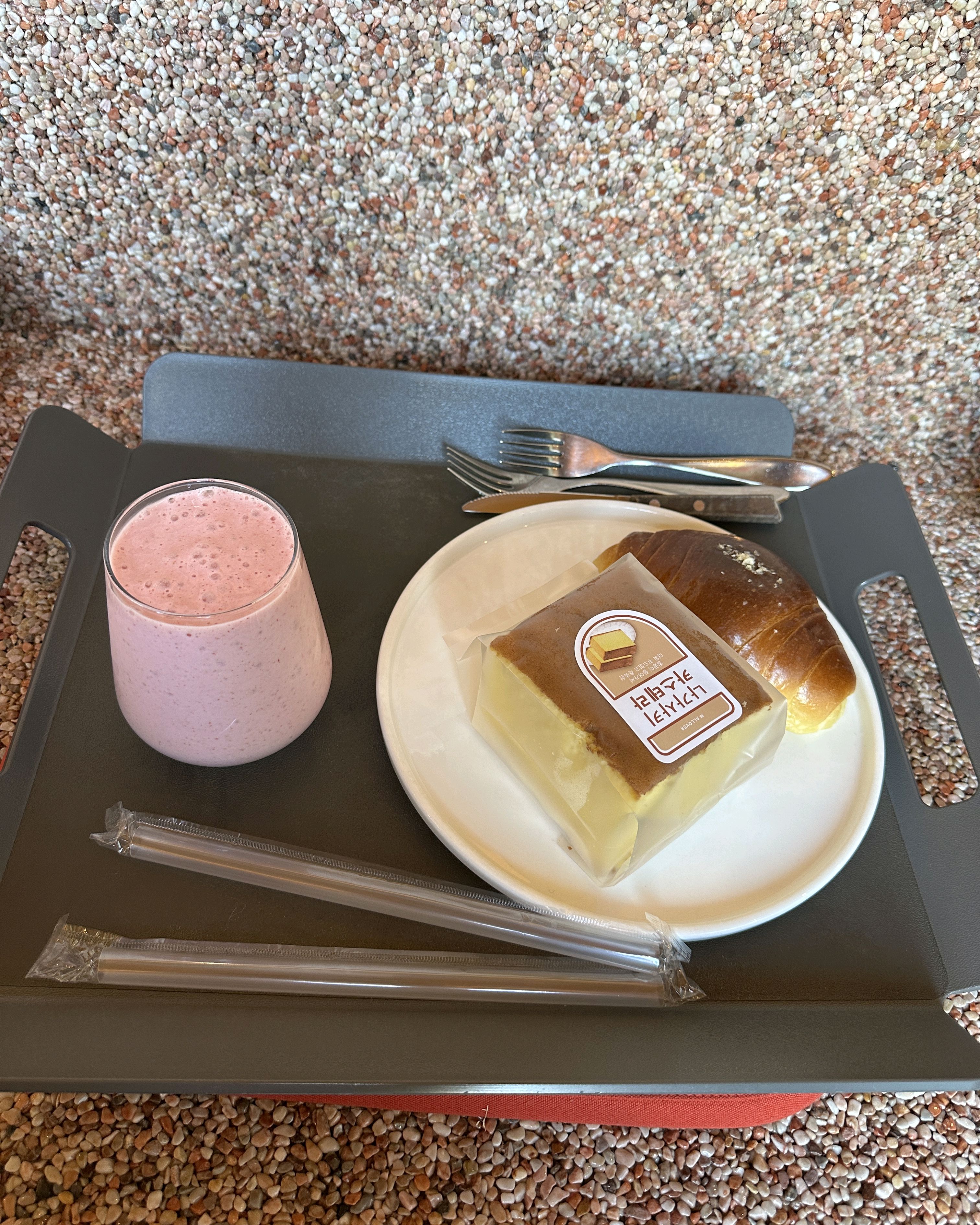 [김해 맛집 올오버 베이커리&커피] 직접 가본 로컬 리뷰