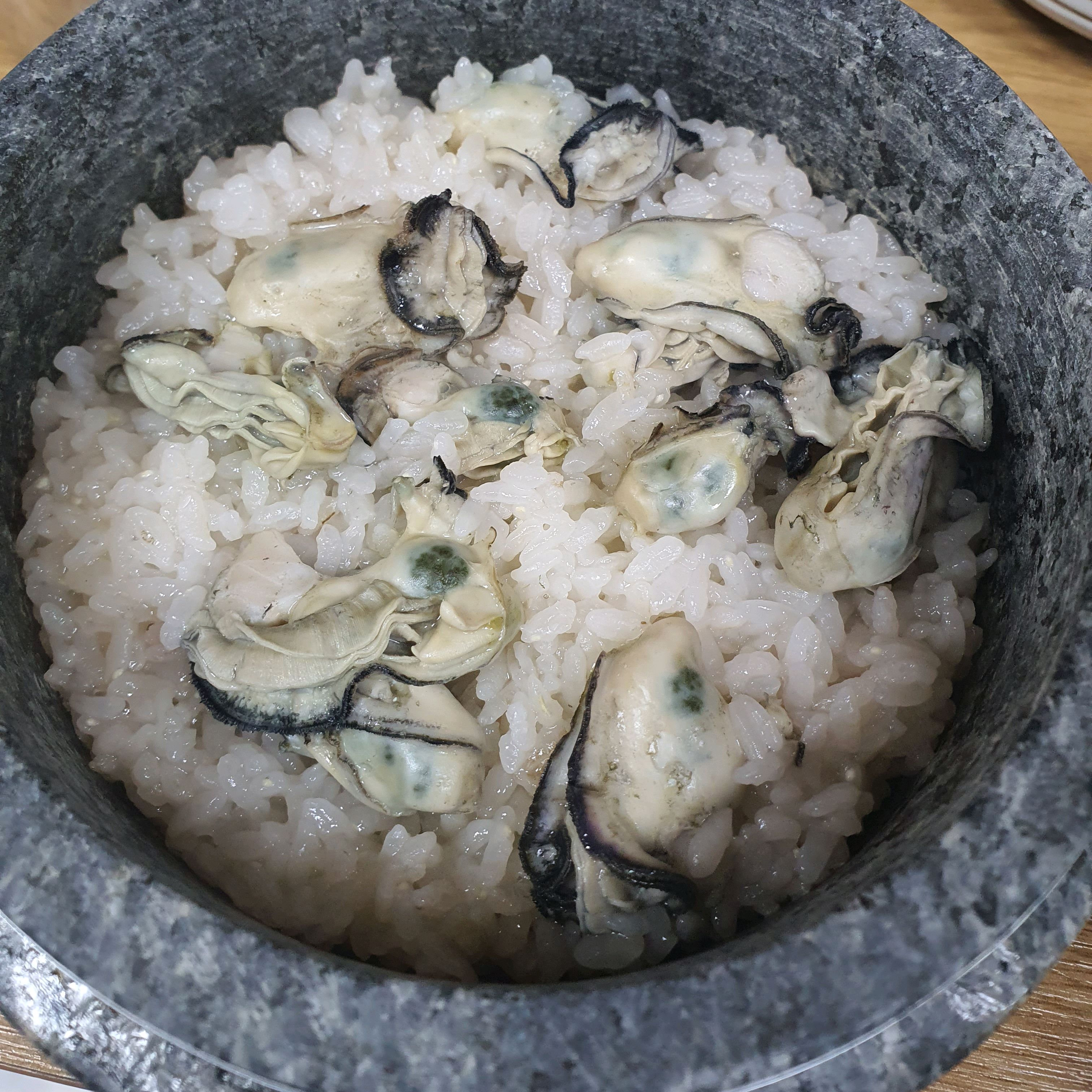 [천안 맛집 굴이야기 천안본점] 직접 가본 로컬 리뷰
