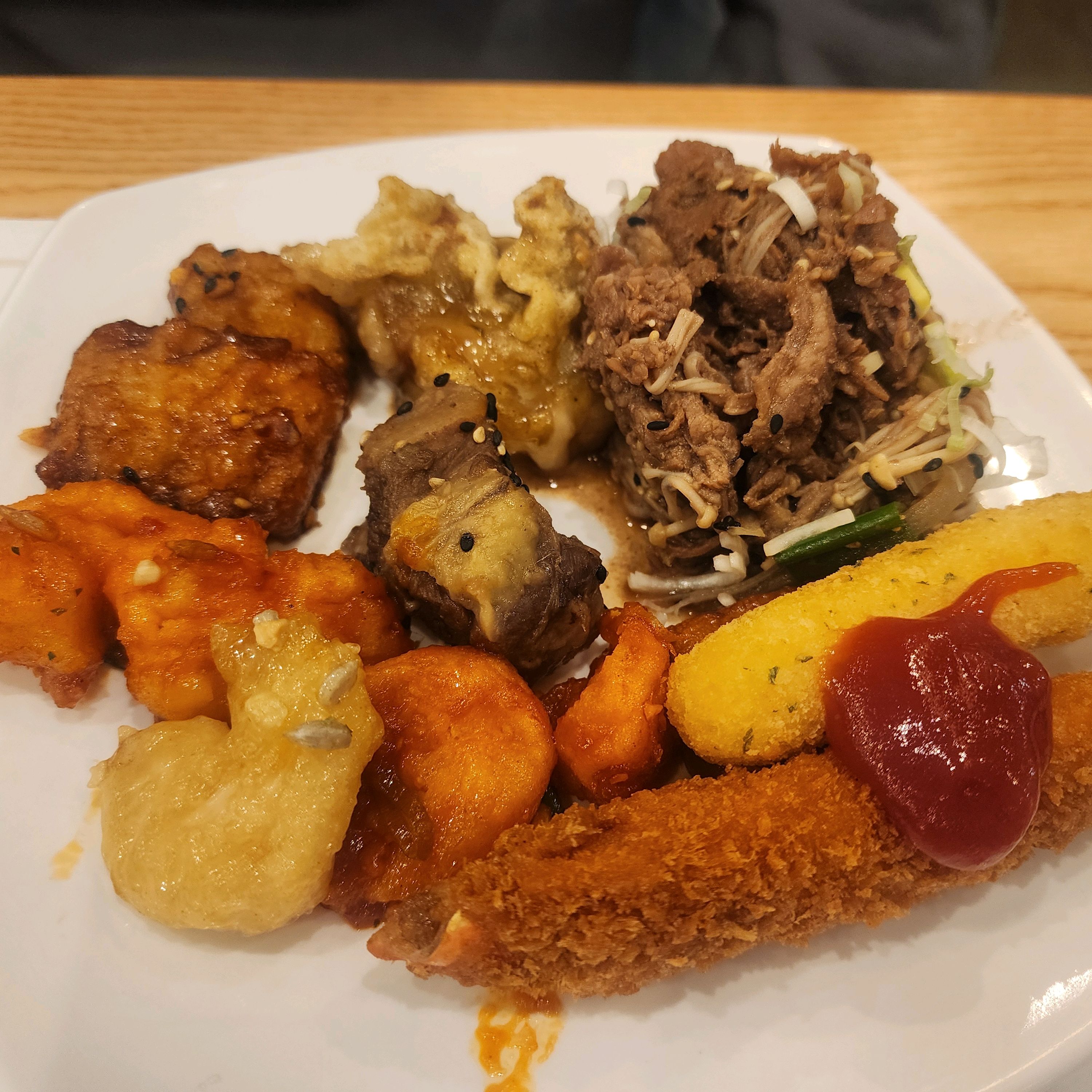 이번에 처음 가봤는데 종류도 엄청 다양하고 맛있네요^^ - 상암 맛집 다이닝원 상암점