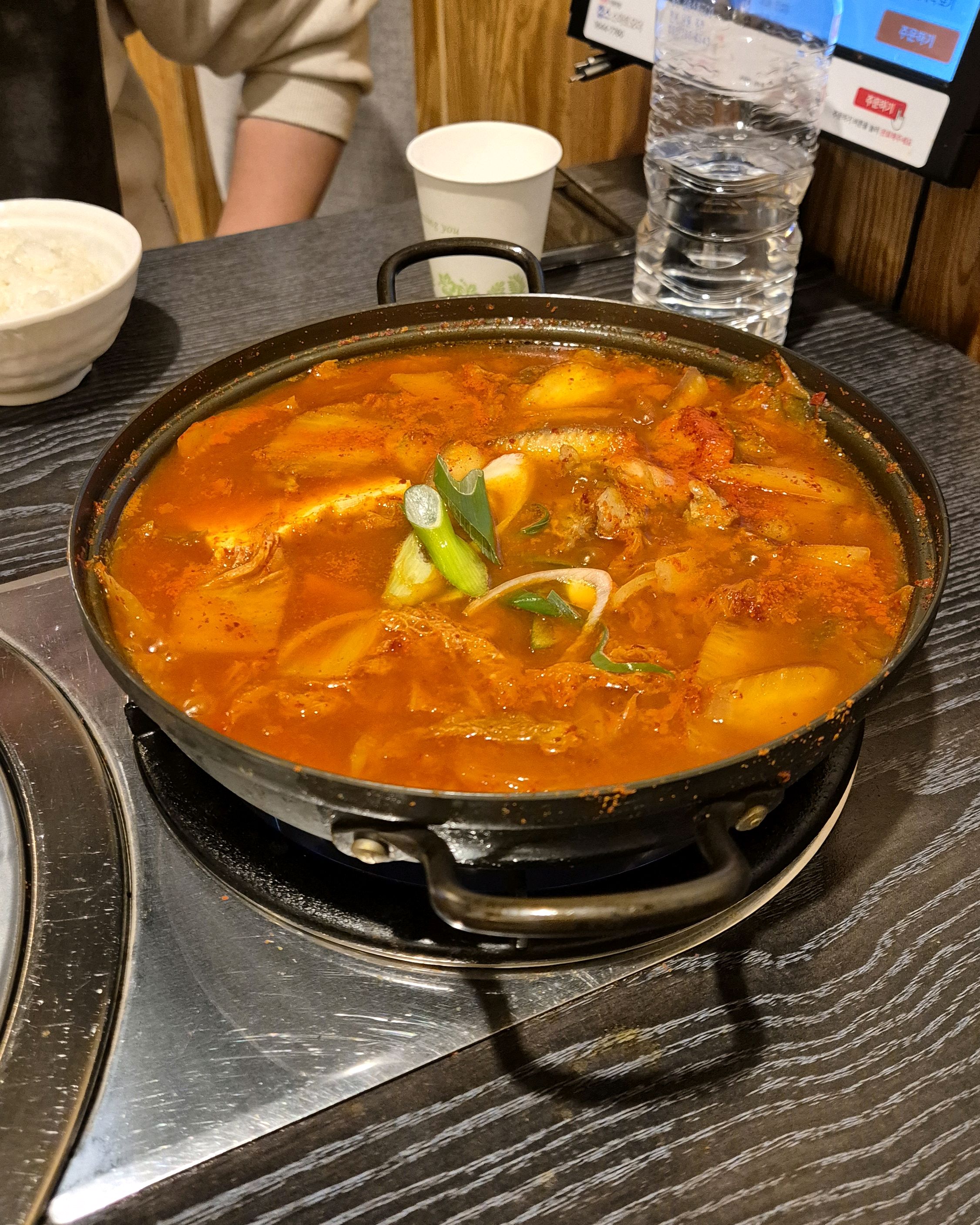 SsangYong-dong branch, a restaurant specializing in pork belly in Bongmyeong Station