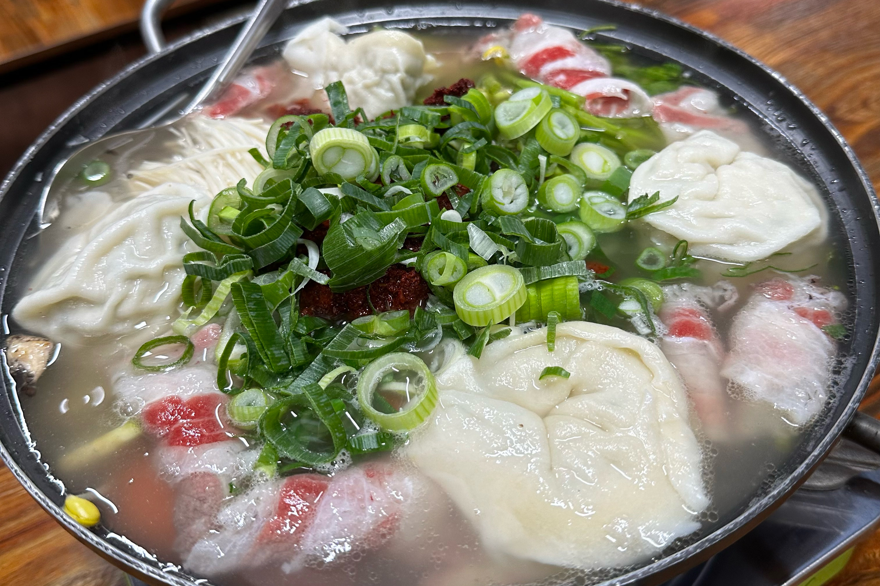 [명동 맛집 이북만두] 직접 가본 로컬 리뷰