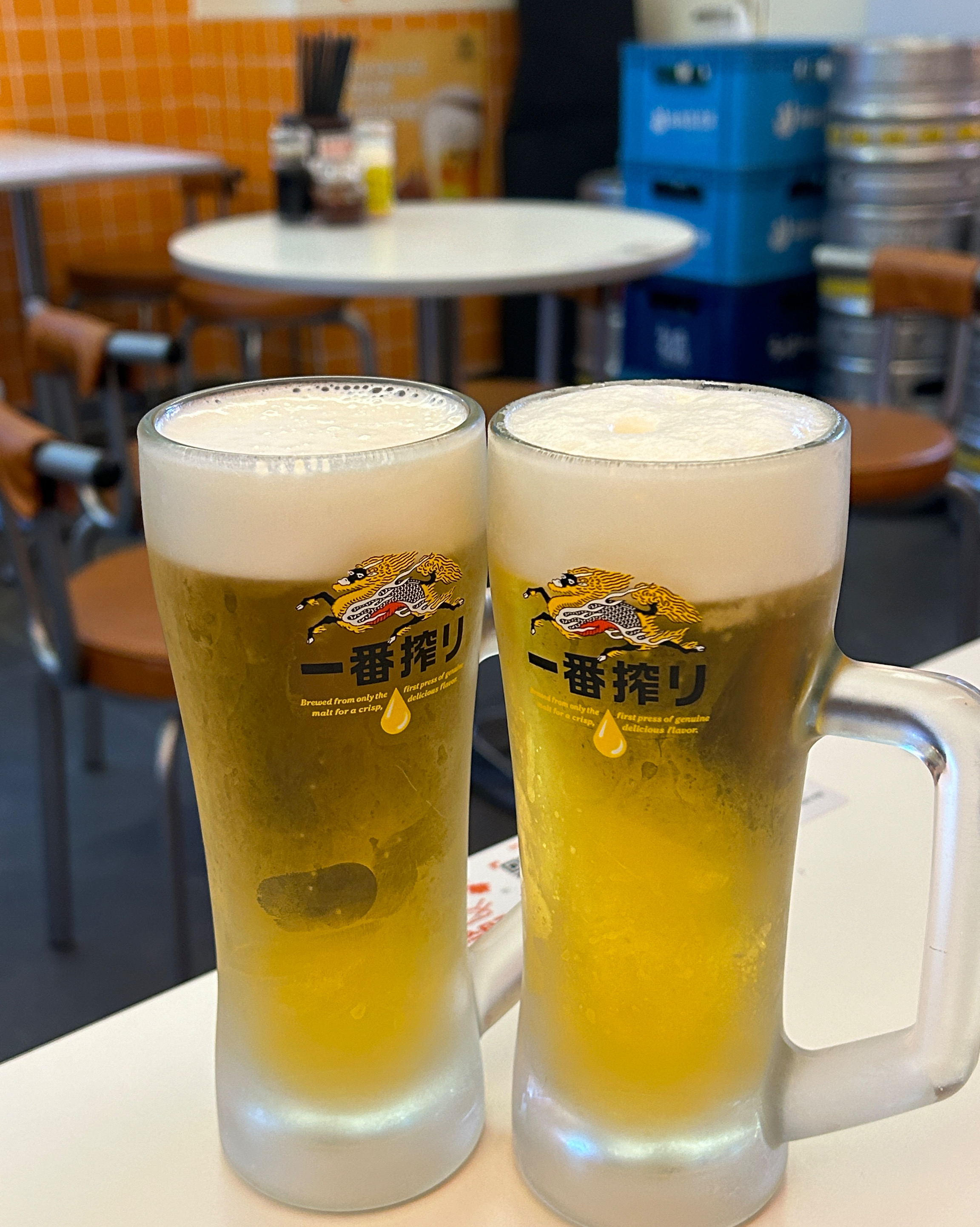 밥 안먹고 방문해서 안주 잔뜩 시켰는데용! - 천호동 맛집 미스타교자 천호점