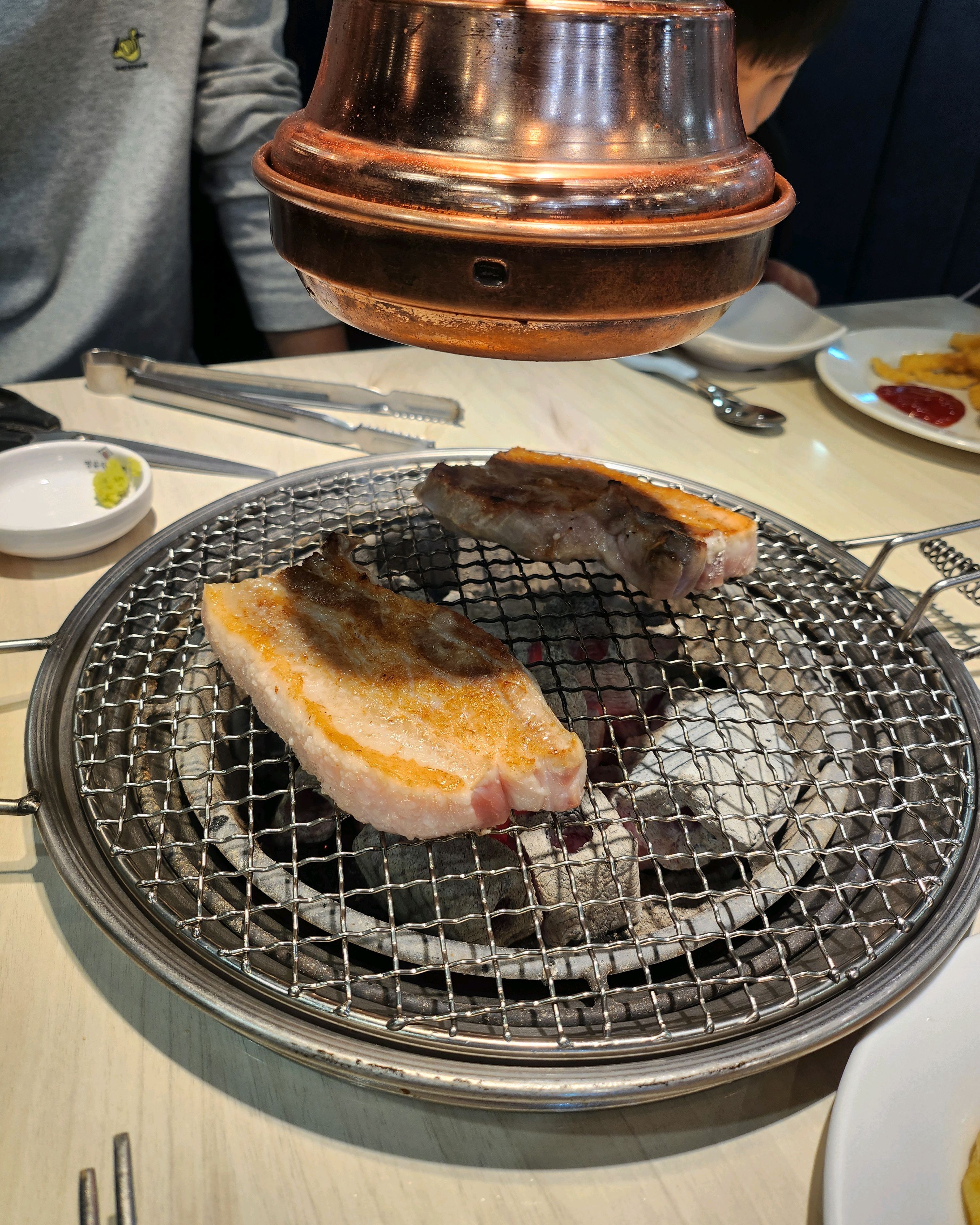 고기가 맛있어요~ 🍖 🍗 🥓 🍖 🍗 🥓 🍖 - 군포 맛집 명륜진사갈비 군포송정점