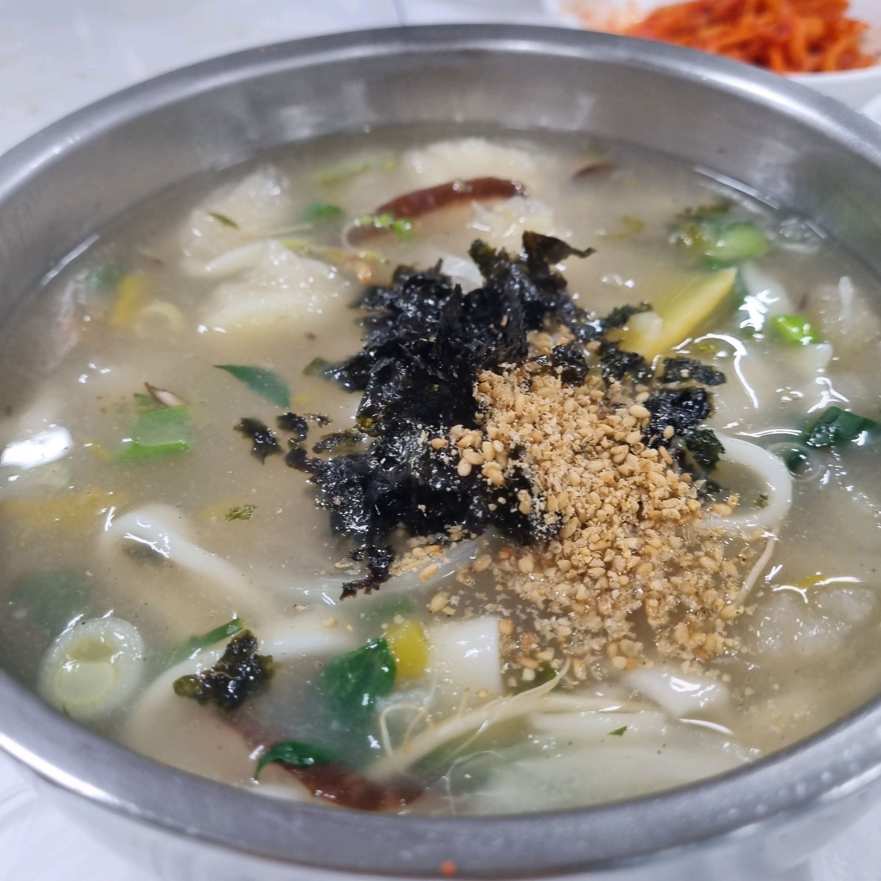 [강릉 맛집 감자바우 장칼국수] 직접 가본 로컬 리뷰