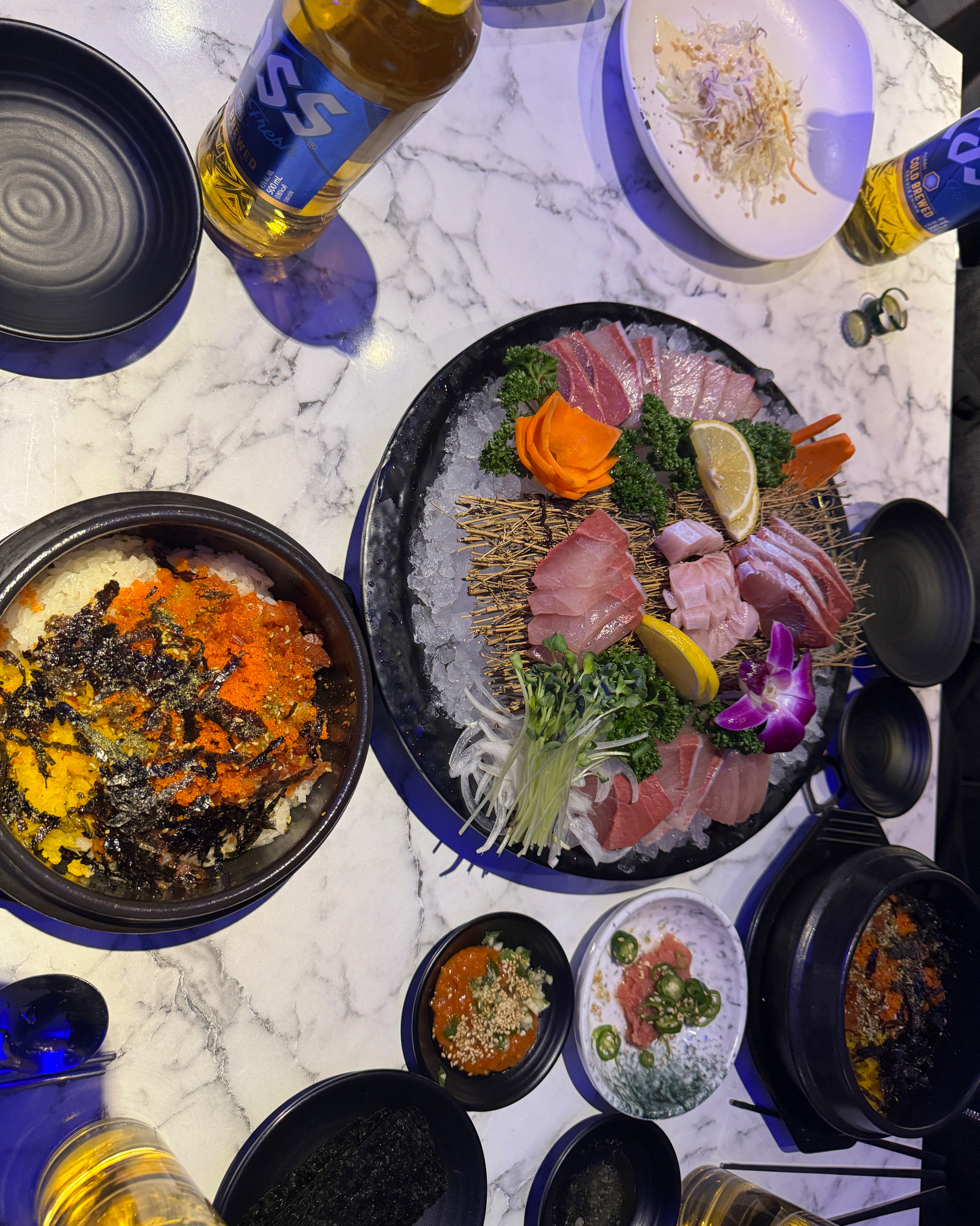 여기 5번이상 와봤는데 항상 직원분들도 친철하시고 너무 맛잇어용!! 데이트나 단체회식 적극