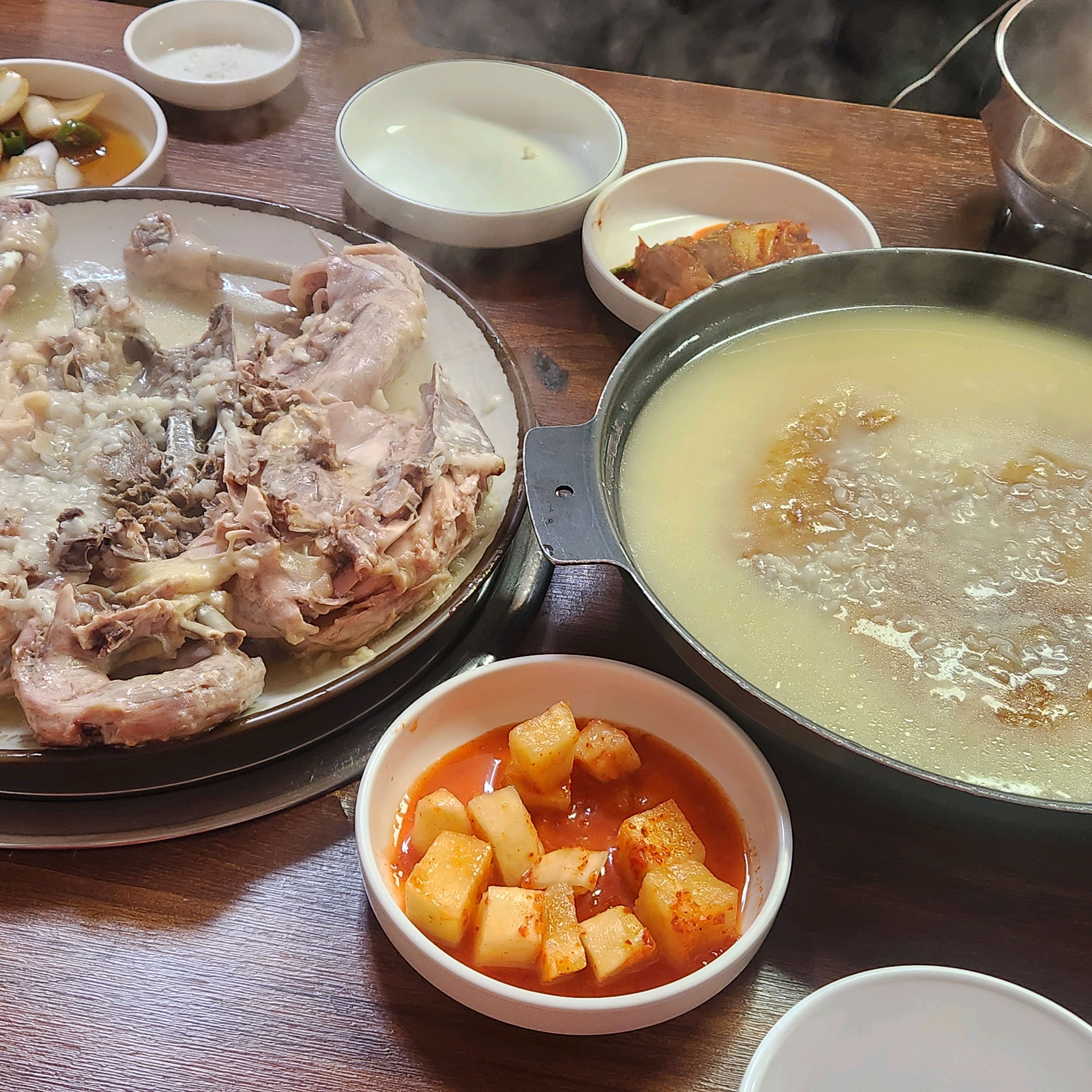  홍제역 맛집 산천마루