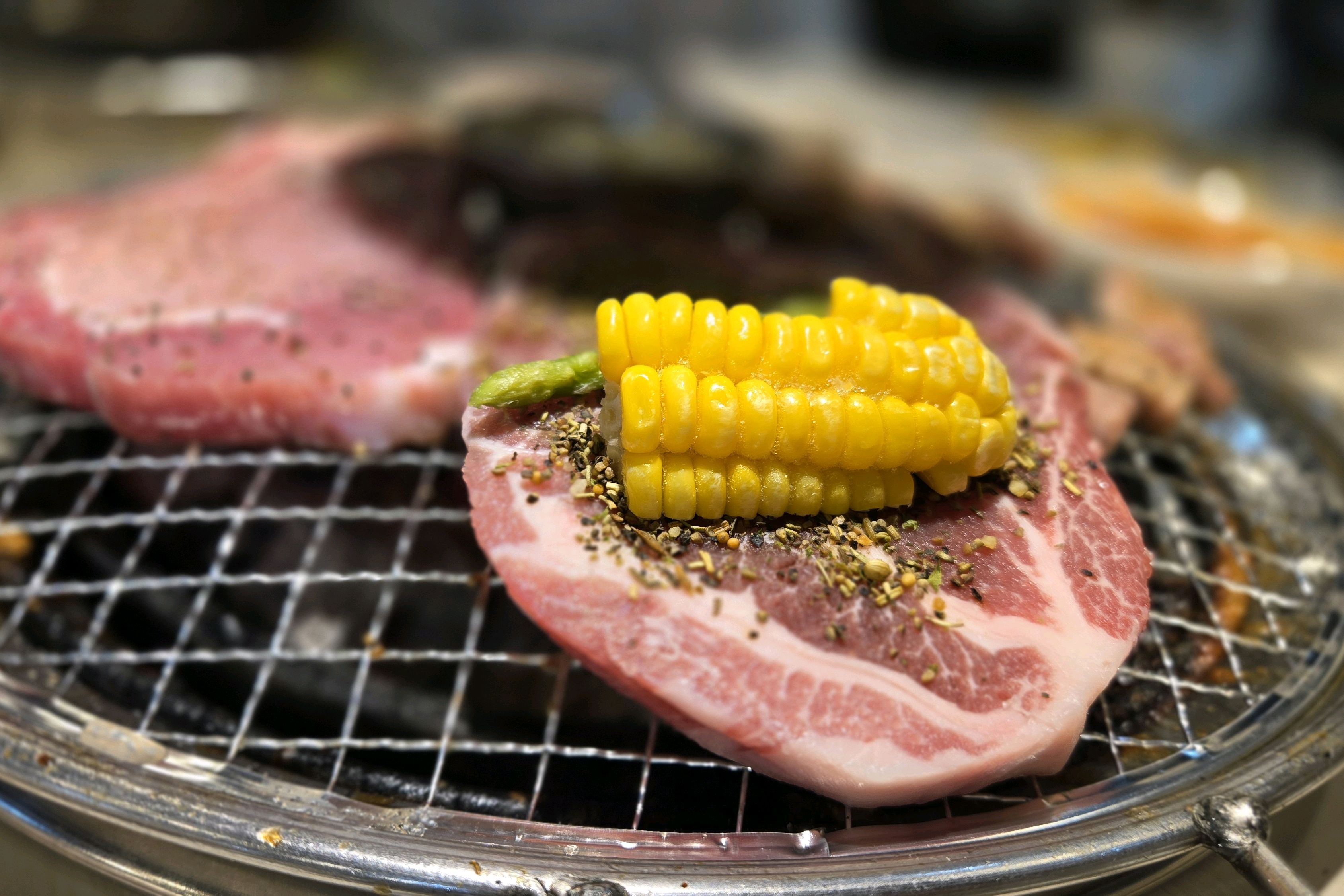 집근처에 있는 매장이어서 처음 와봤는데 고기도 맛있고 친절해서 아주 좋았어요. - 우장산역 맛집 명륜진사갈비 서울우장산역점