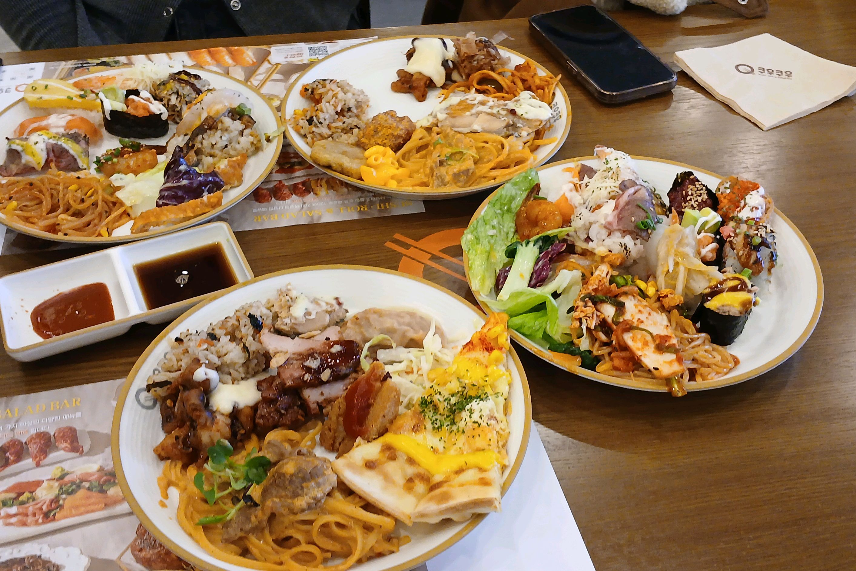 비싼가격이라 생각했지만 맛있는 음식이 정말 많았어요 - 포항 두호동 맛집 쿠우쿠우 포항점