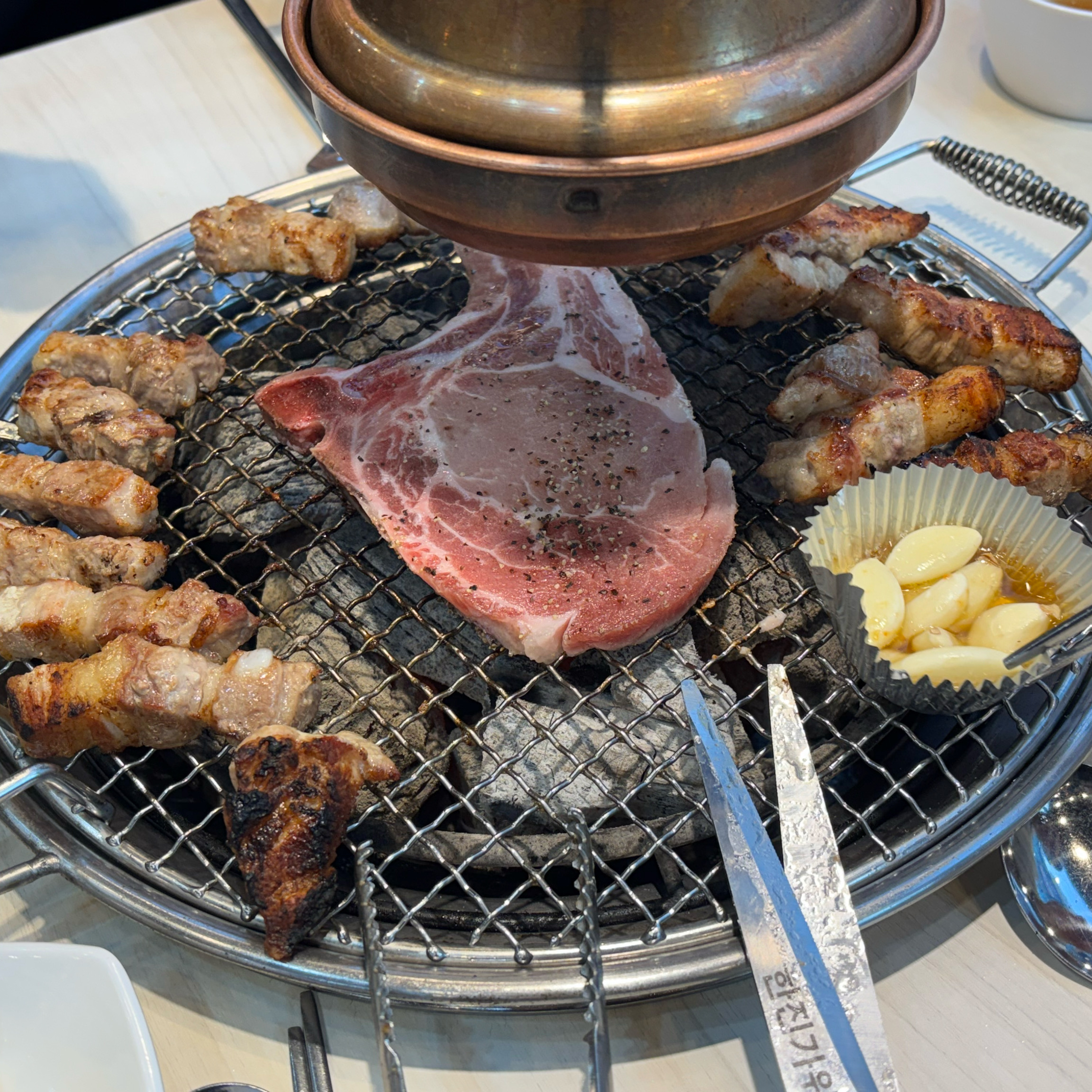 직원분들도 친절하시고 전체적으로 깔끔하게 운영돼서 좋았어요! - 부평시장 맛집 명륜진사갈비 부평시장역점