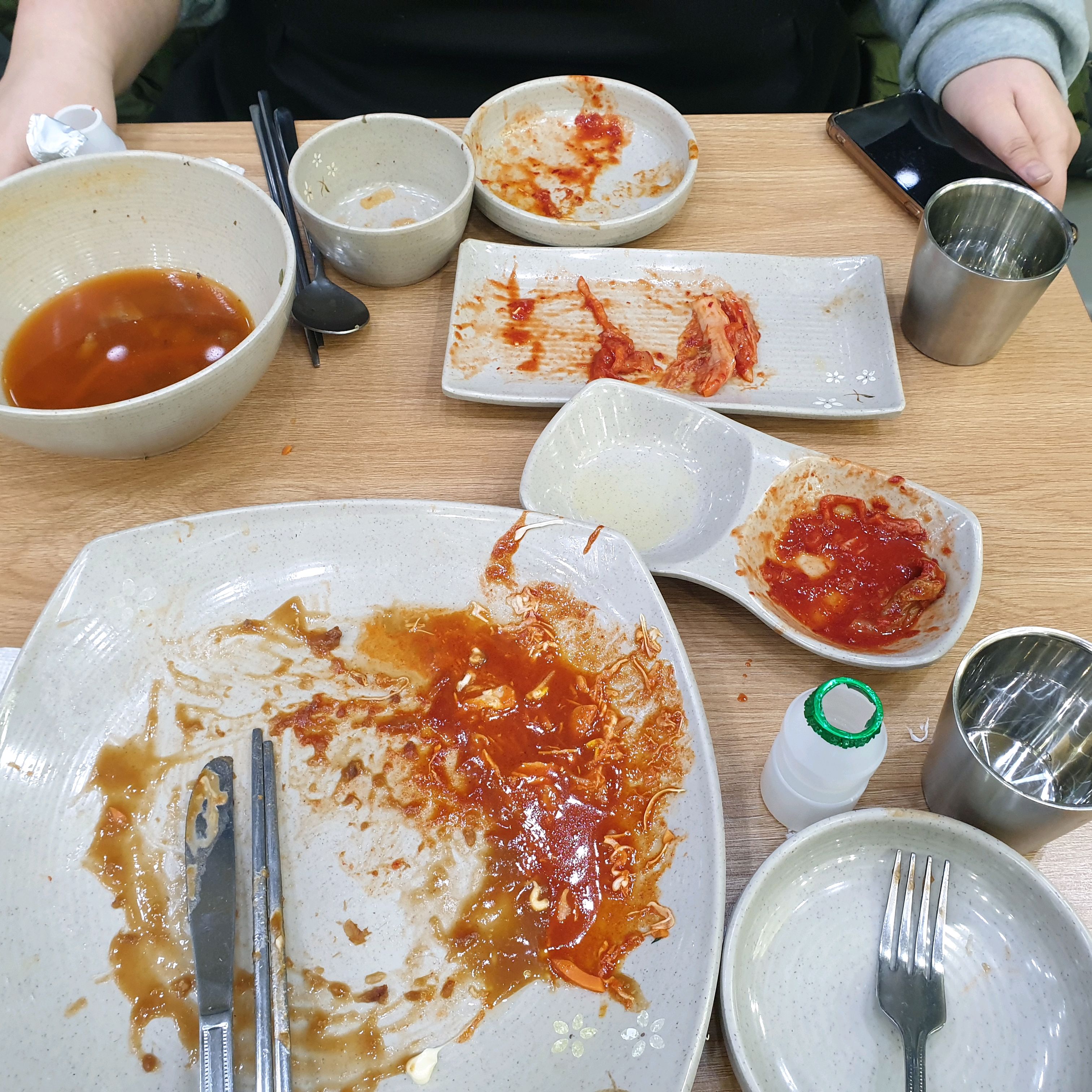나쁘지 않은 구성과 스탠다드의 맛. 서비스 와 친절은 덤 - 천호동 맛집 김밥천국 강동성심병원점