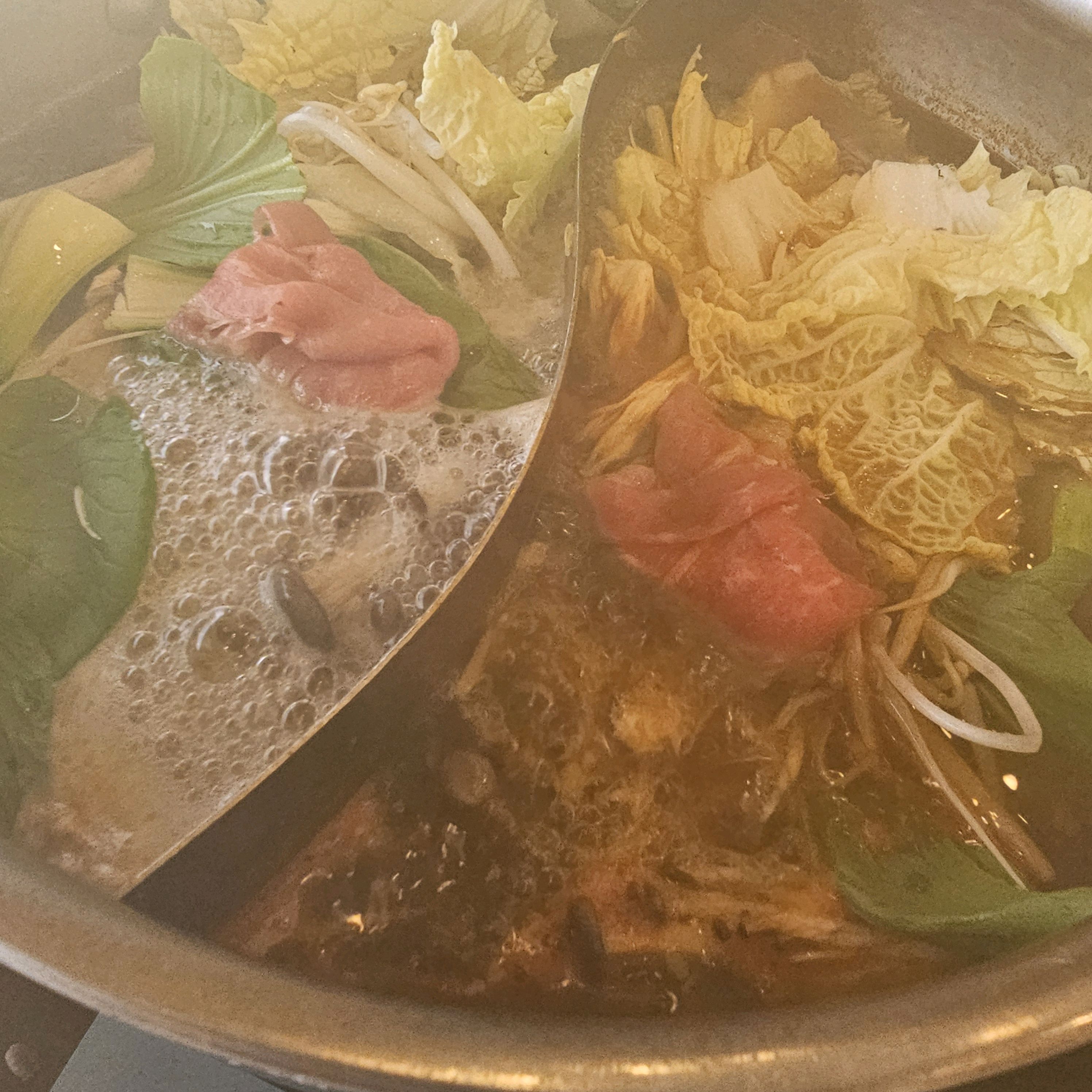 오픈30분전 미리 도착해서 기다렸어요. - 포항 양덕 맛집 샤브올데이 포항양덕점