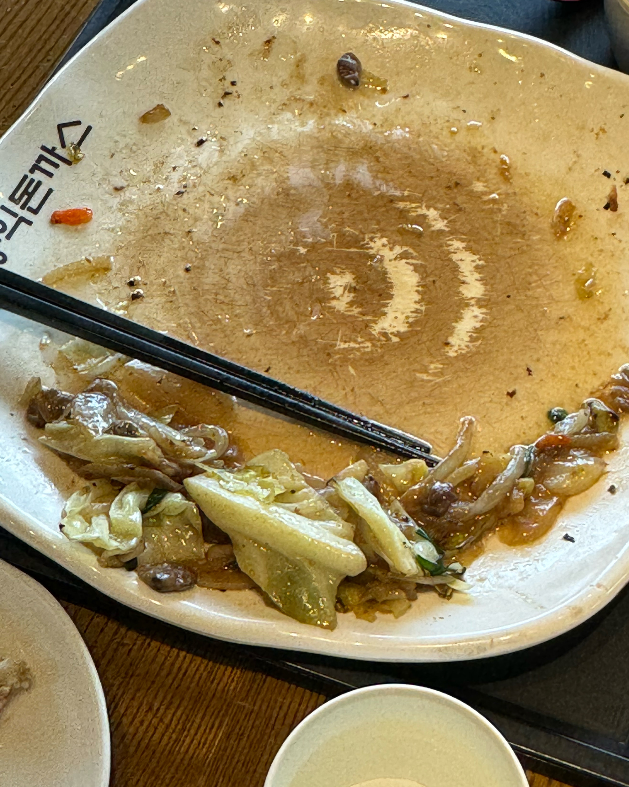 가성비 좋은 식당이라 가족들이랑 종종 갔는데 - 전주 효자동 맛집 홍익돈까스 전주효자점