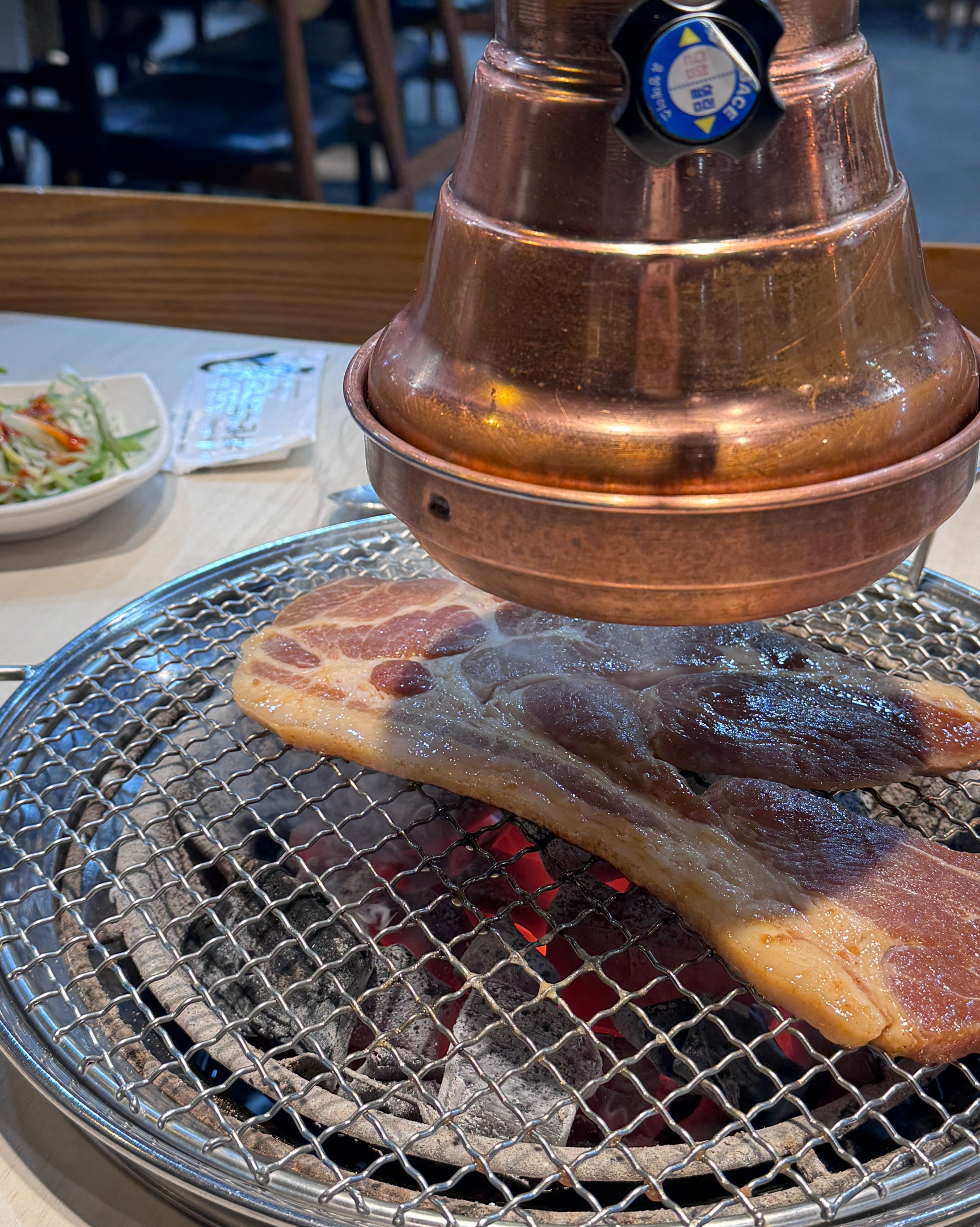 고기는 괜찮았는데 맥주무한리필 했는데 사진에선 두가지브랜드였는데 하나만 있어서 아쉽네요 - 굴포천역 맛집 명륜진사갈비 인천삼산점