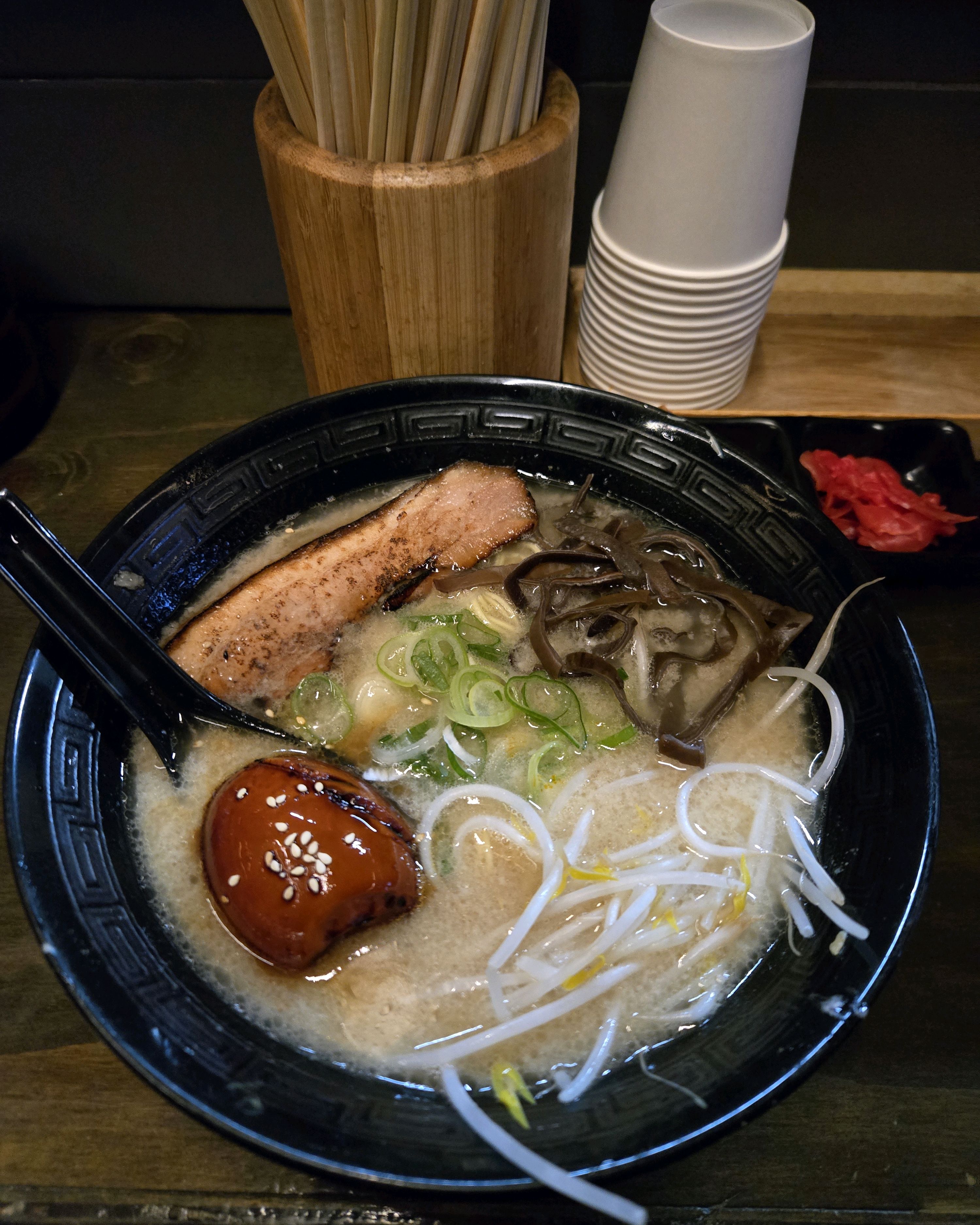 [홍대입구역 맛집 이츠모라멘] 직접 가본 로컬 리뷰
