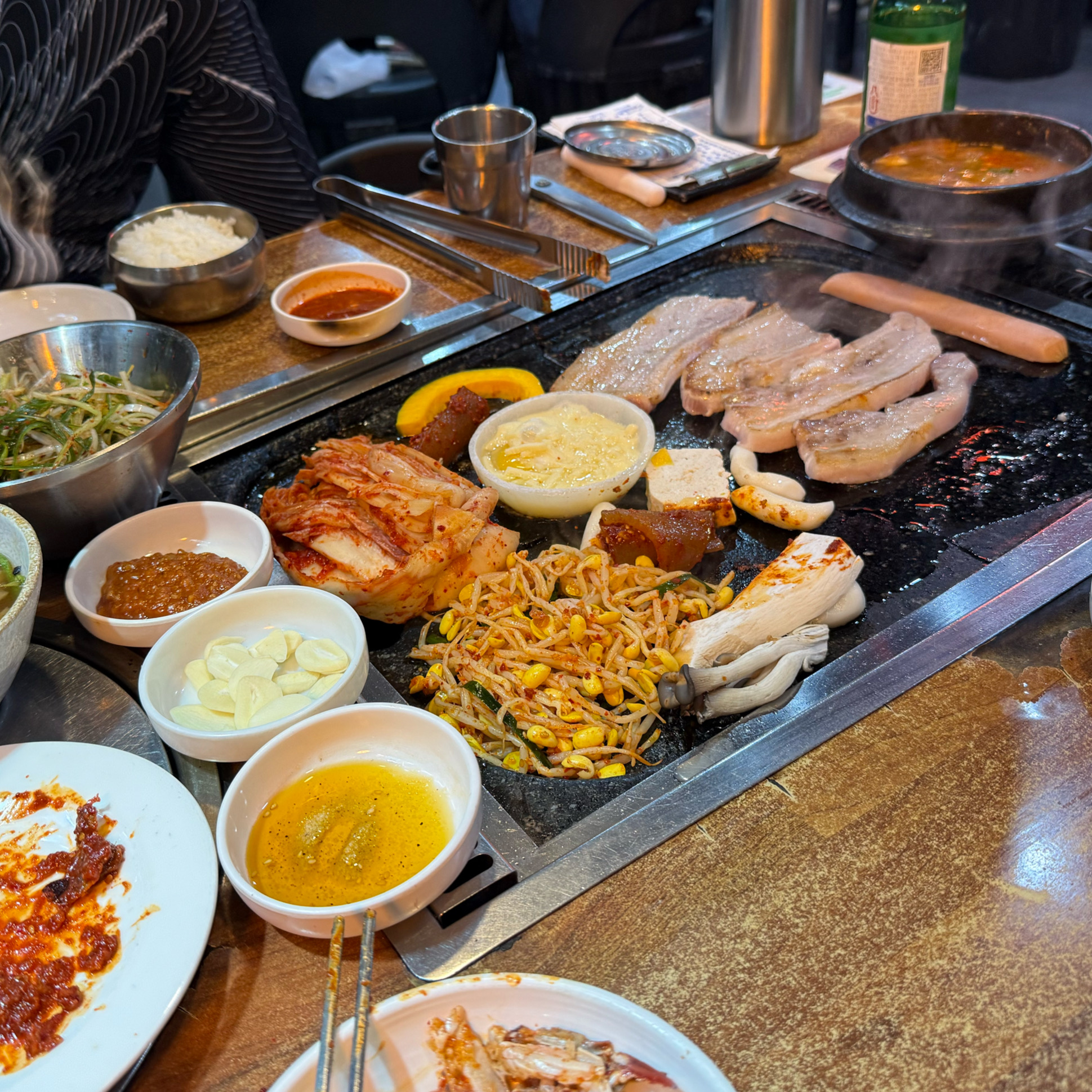 남부터미널역 맛집 탐라도야지