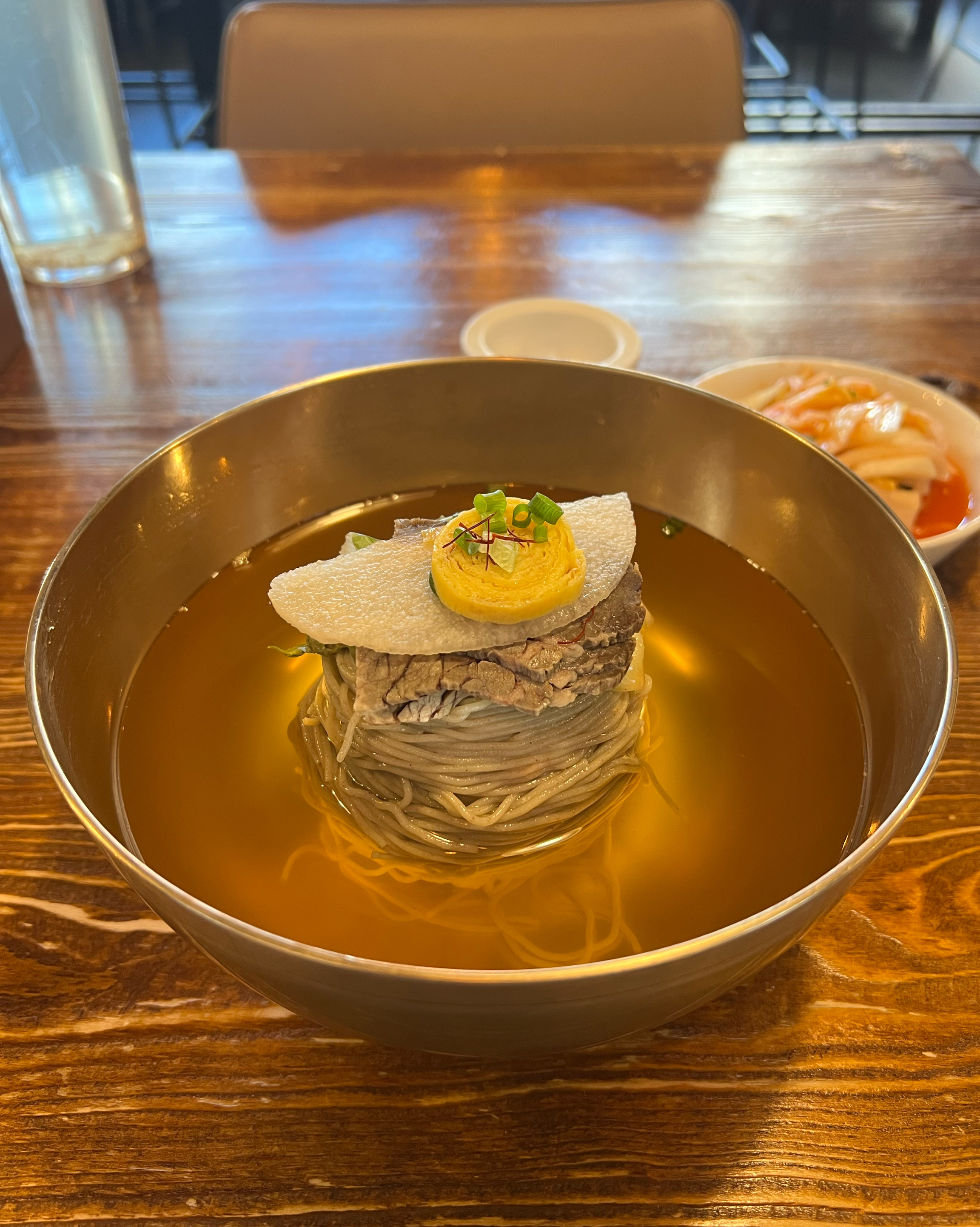 교대 서관면옥을 찜 한지는 몇 년되었다. 드디어 감격의 알현. 겨울 냉면 투어의 참맛은 이