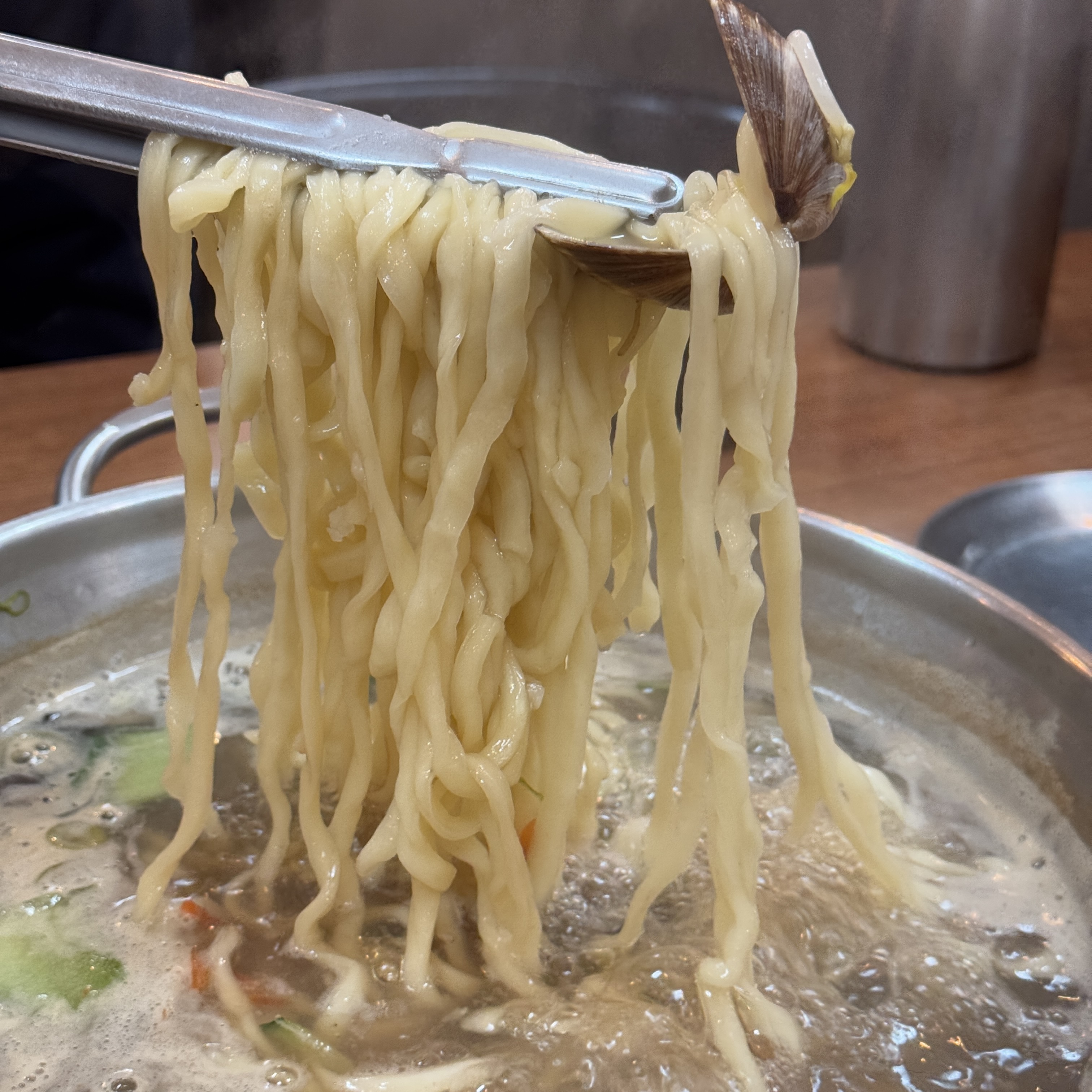 셀프바부터 시작해서 메인메뉴인 칼국수까지 넘나 맛있어요!!! - 인천 맛집 가온칼국수 송도본점