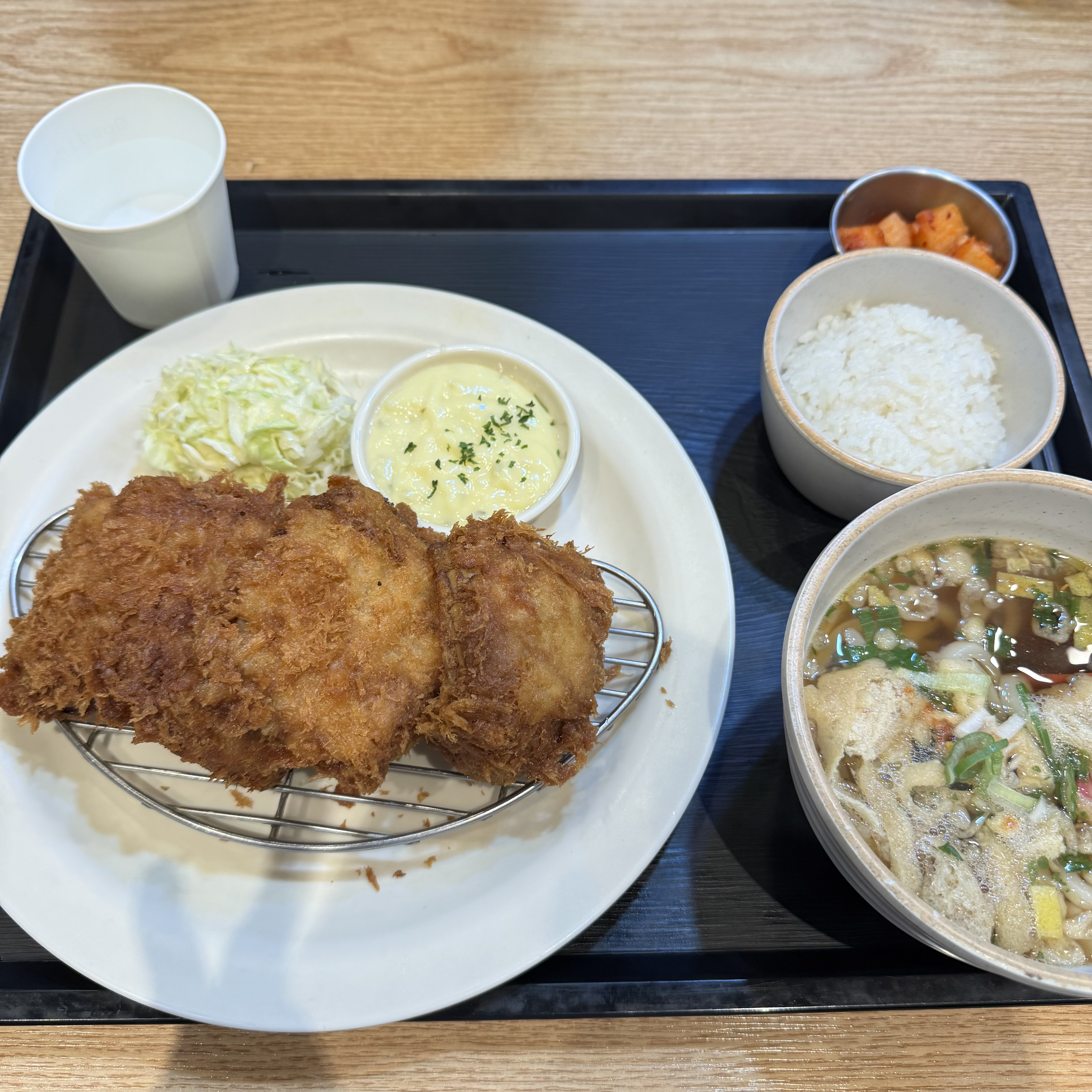 양 많고 옛날 딱 그 맛 생각나서 오랜만에 잘 먹었네용 - 천안 신방동 맛집 홍익돈까스 천안신방점