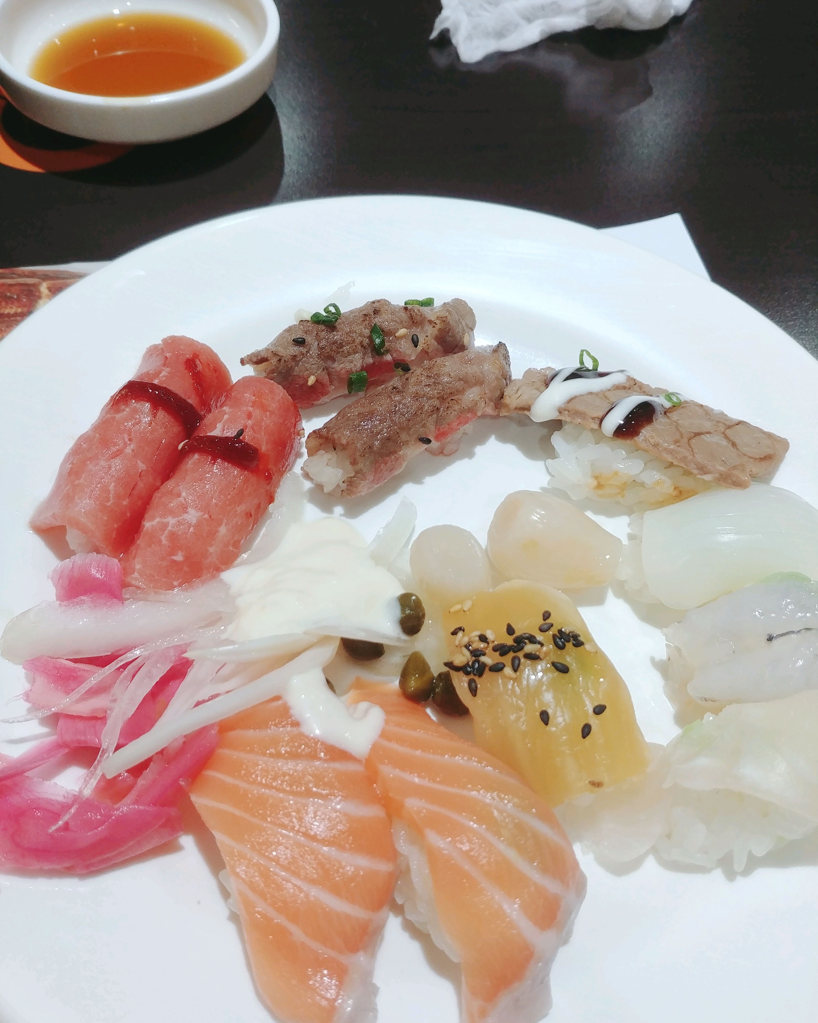 자격증 찾으러 갔다가 혼밥하고 왔어요~^^ - 광주 첨단 맛집 쿠우쿠우 광주첨단점
