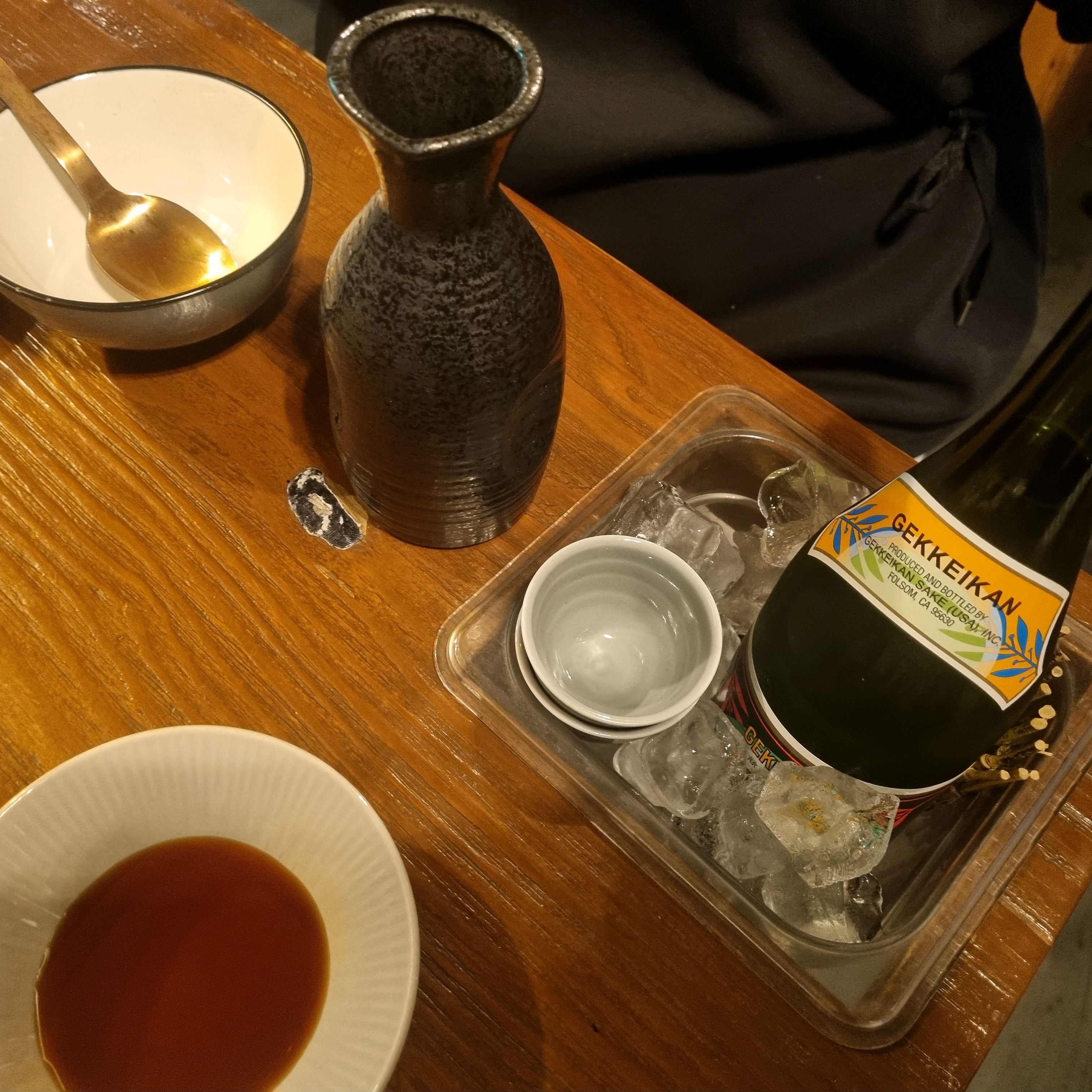 깔끔하고 분위기도 좋고 맛있어요! - 권선동 맛집 황금뎅