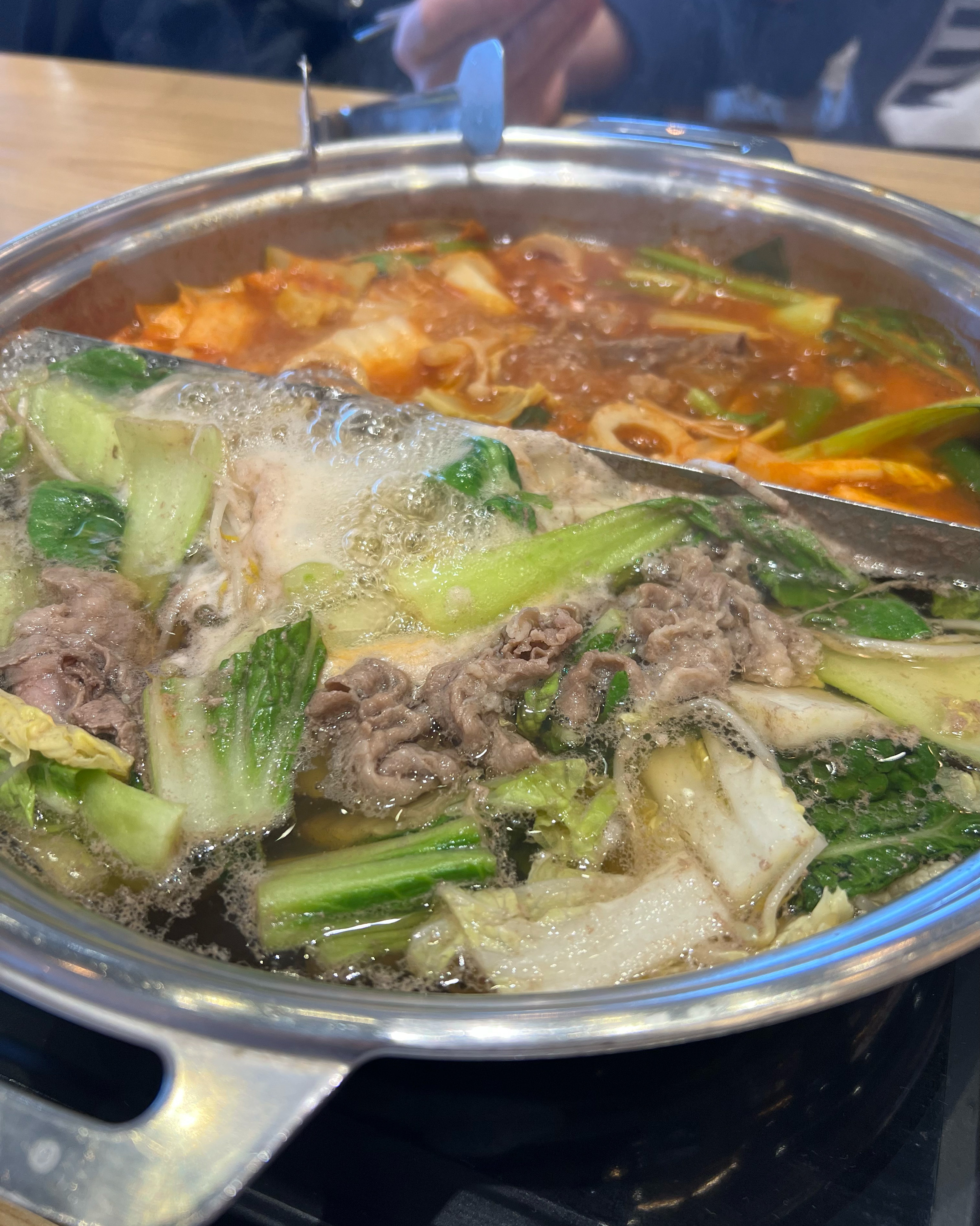 샤브20 말모말모!! 작년부터 몇번이고 찾은곳이에요💙이번년도부터 만원의행복이벤트는 없어졌다