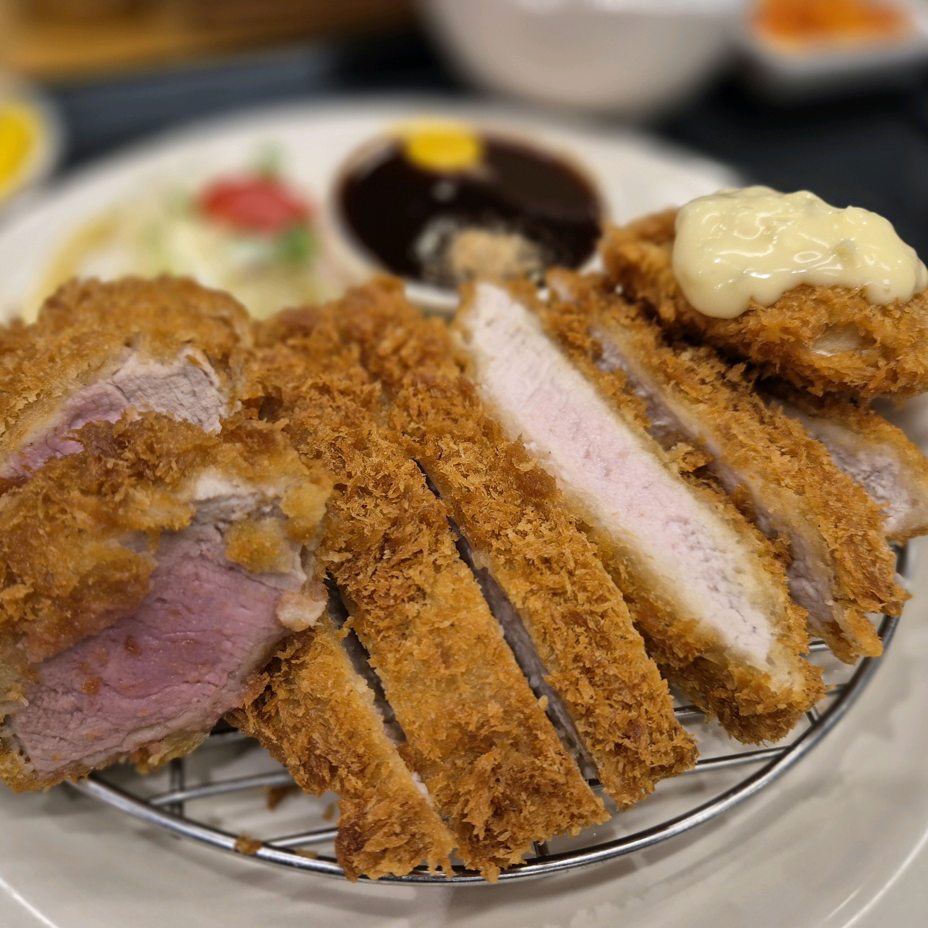 반야월점은 처음인데 주차장도 넓고 아이데리고 가기 너무 편한 곳이네요~직원분들도 친절하시고